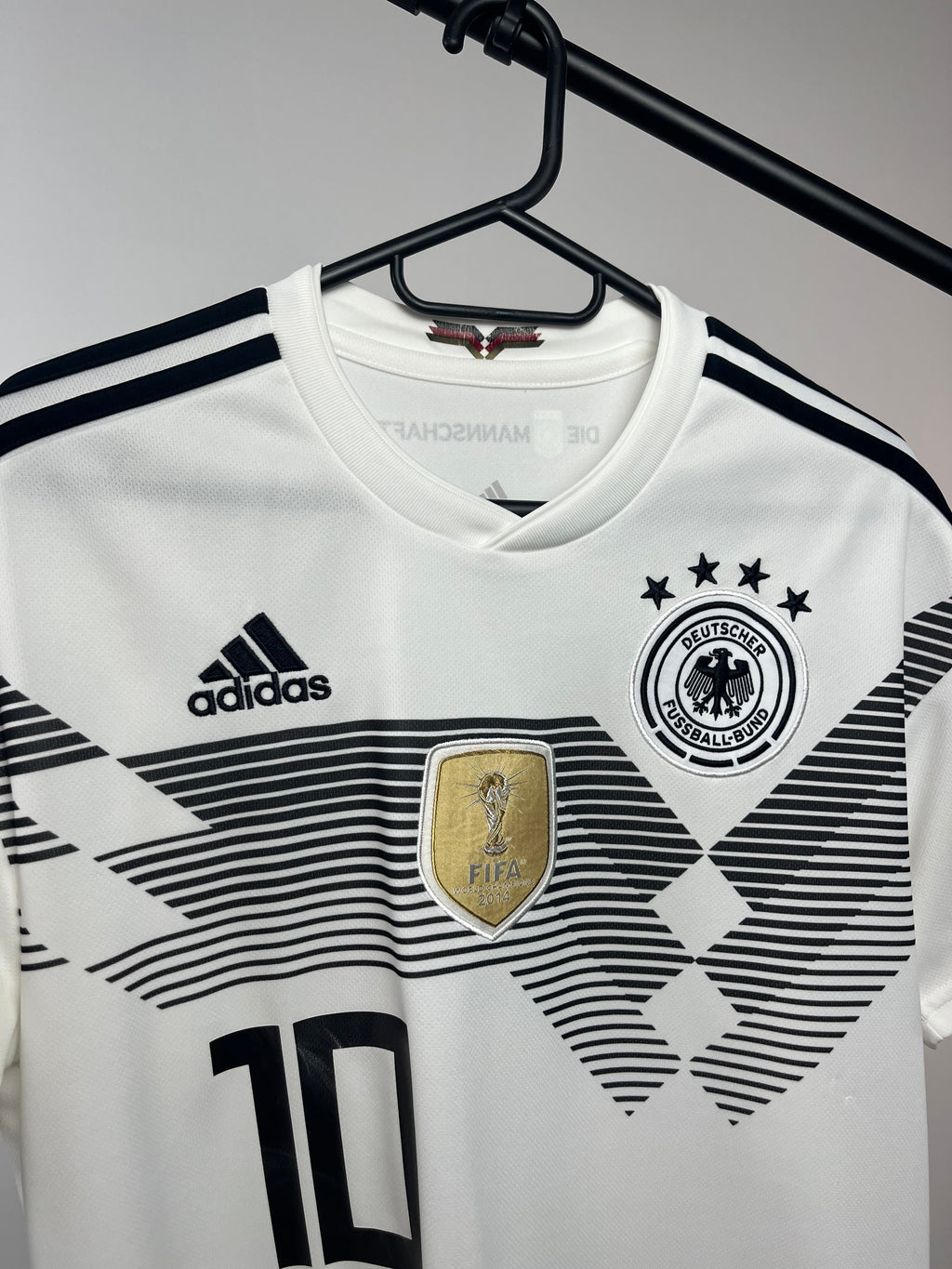 Jersey Original Alemania mundial Rusia 2018 local Ozil BR7843 Adidas