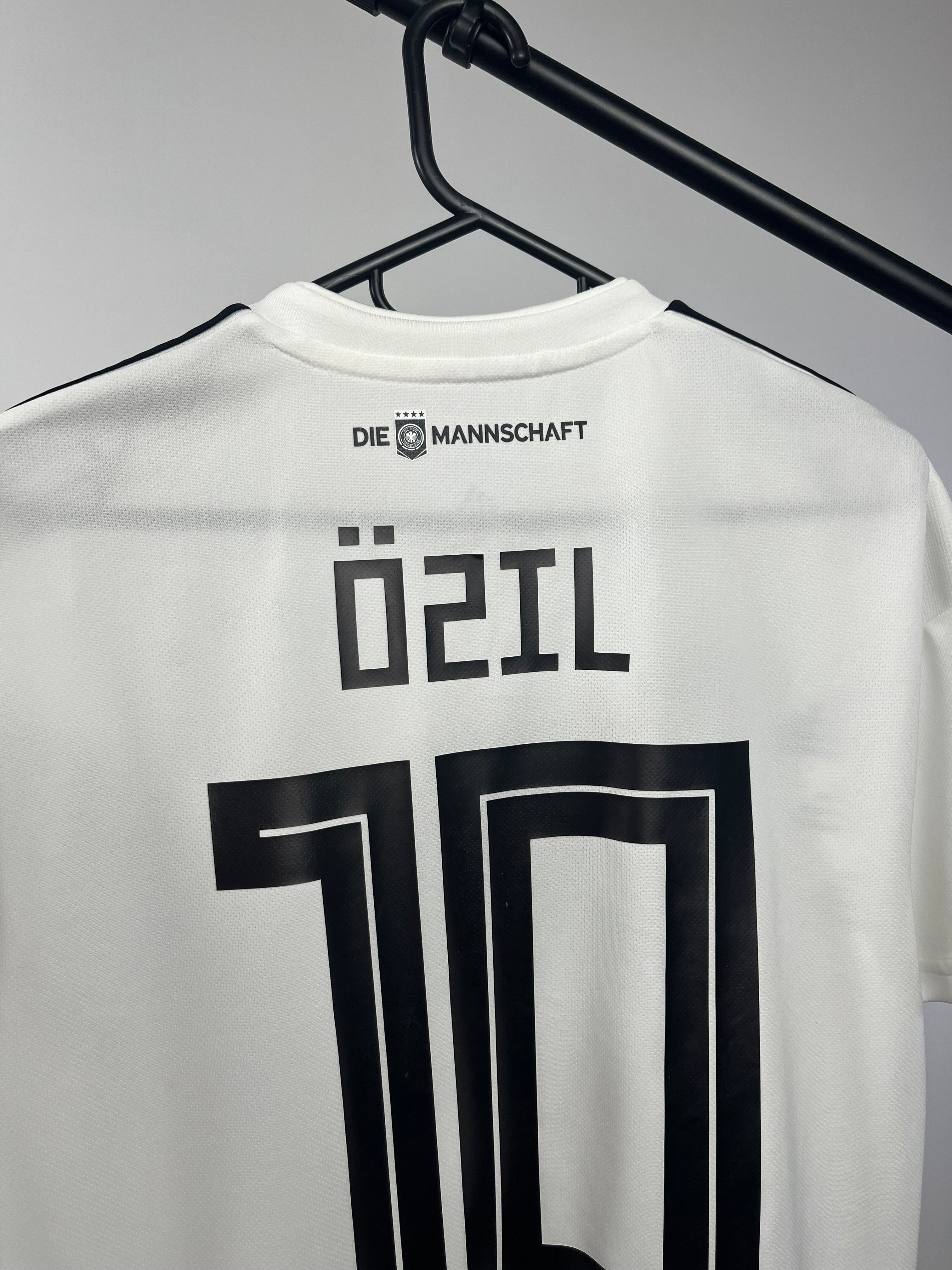 Jersey Original Alemania mundial Rusia 2018 local Ozil BR7843 Adidas