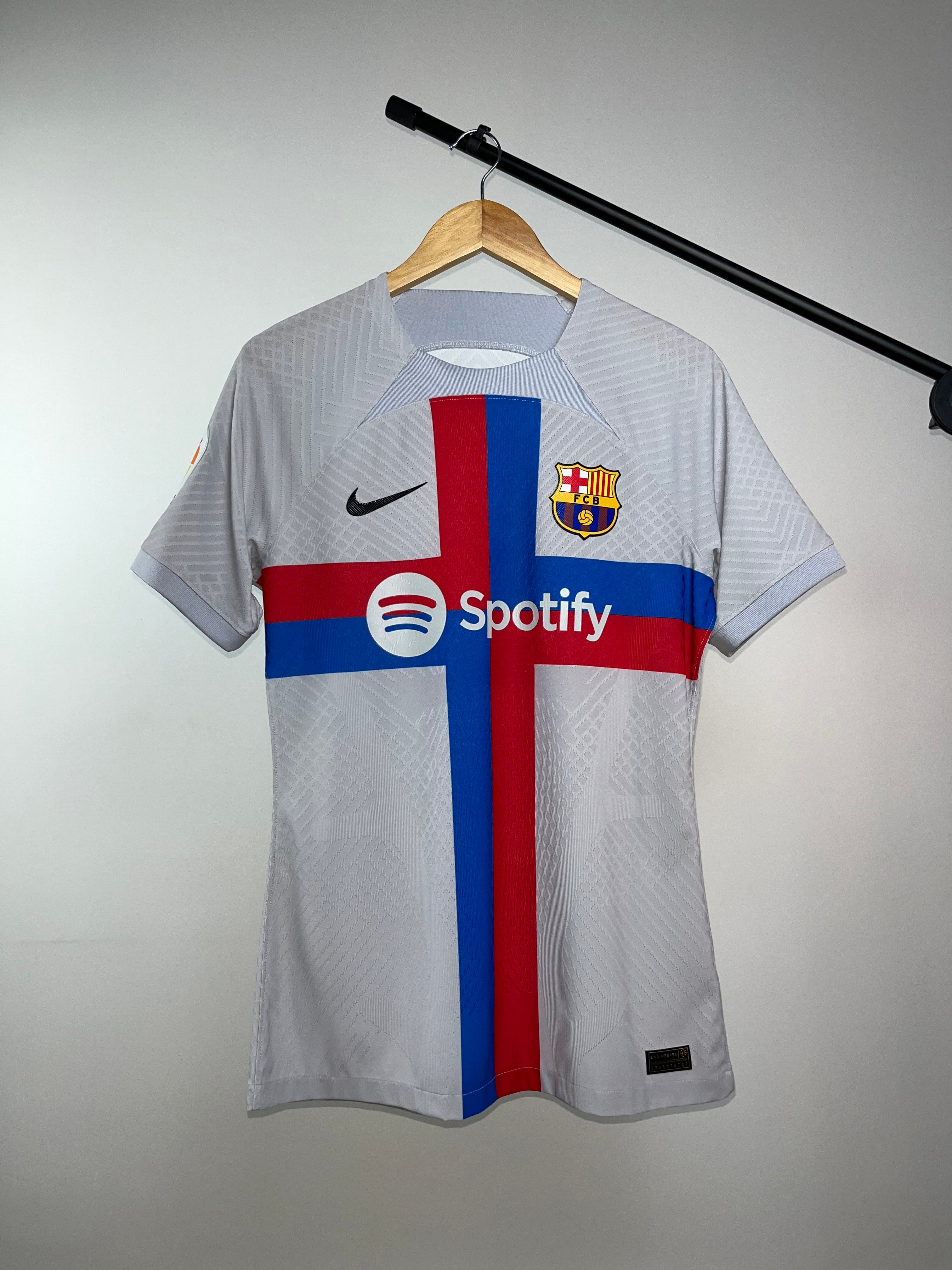 Jersey de Utilería de Pedri | Barcelona vs Cádiz 2022 Spare Match Issued