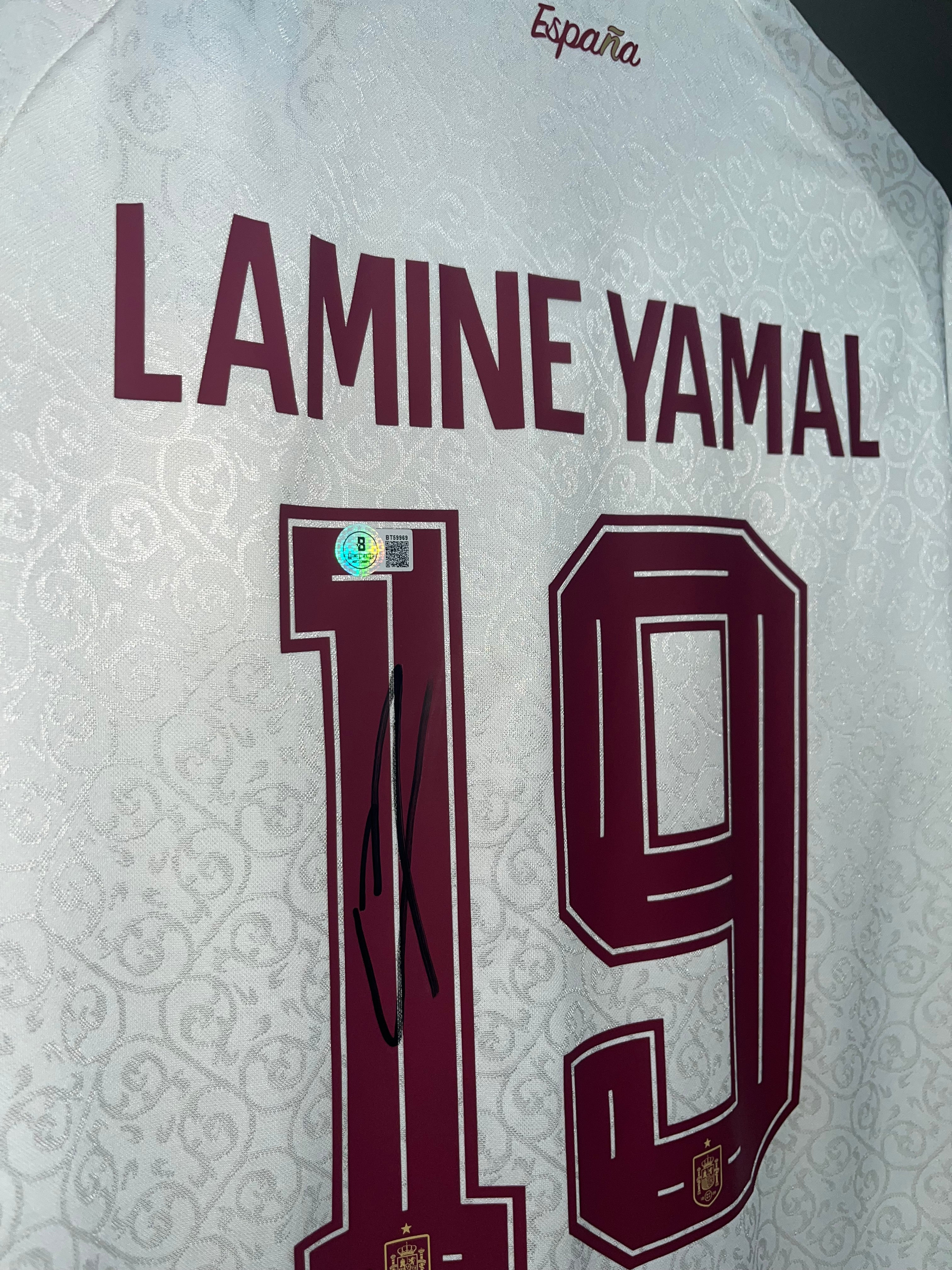 Autógrafo Lamine Yamal | España Mundial 2026 certificada Beckett