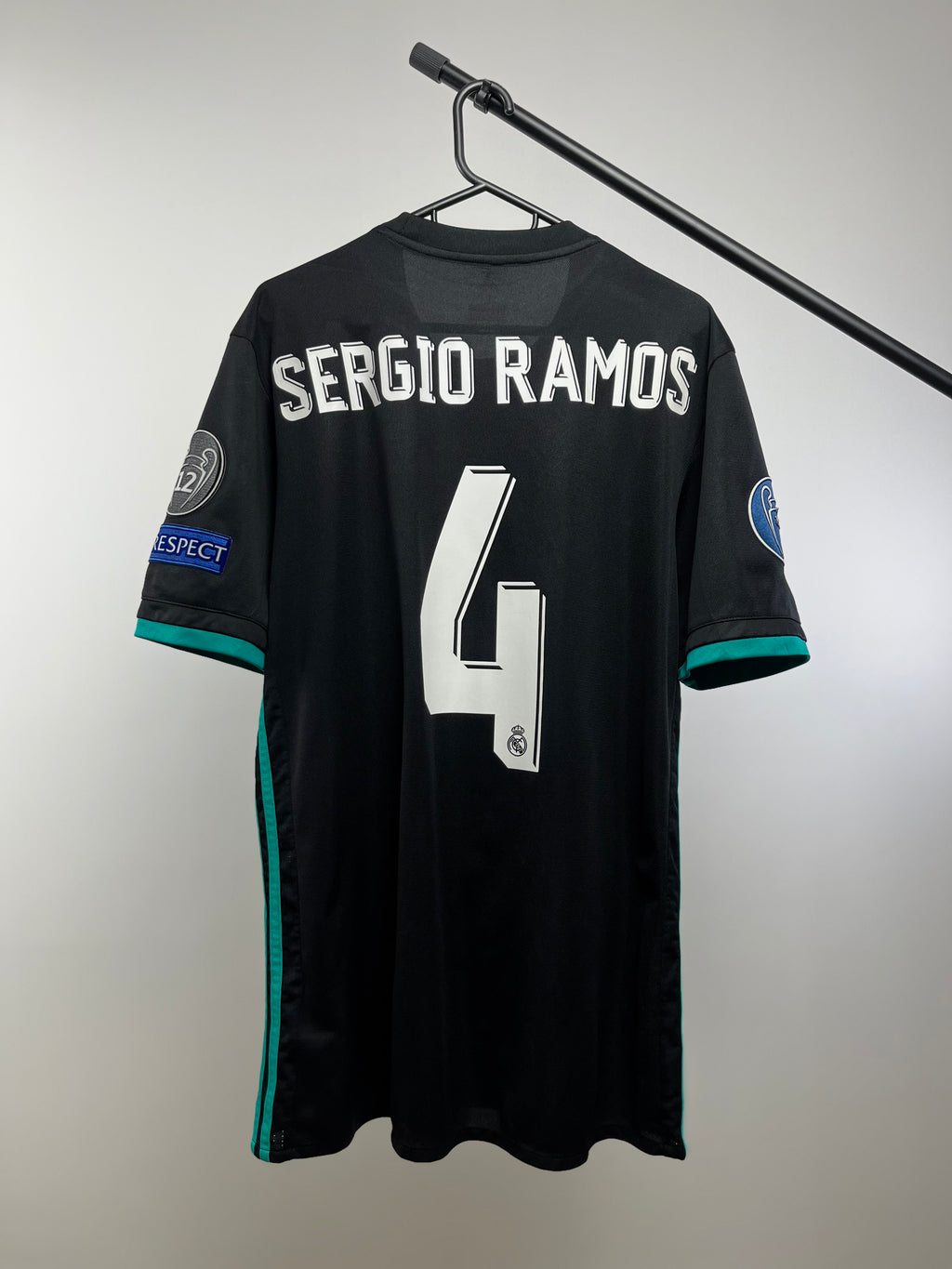 Jersey Original Real Madrid 2017/18 Visita Sergio Ramos BR3543 Adidas