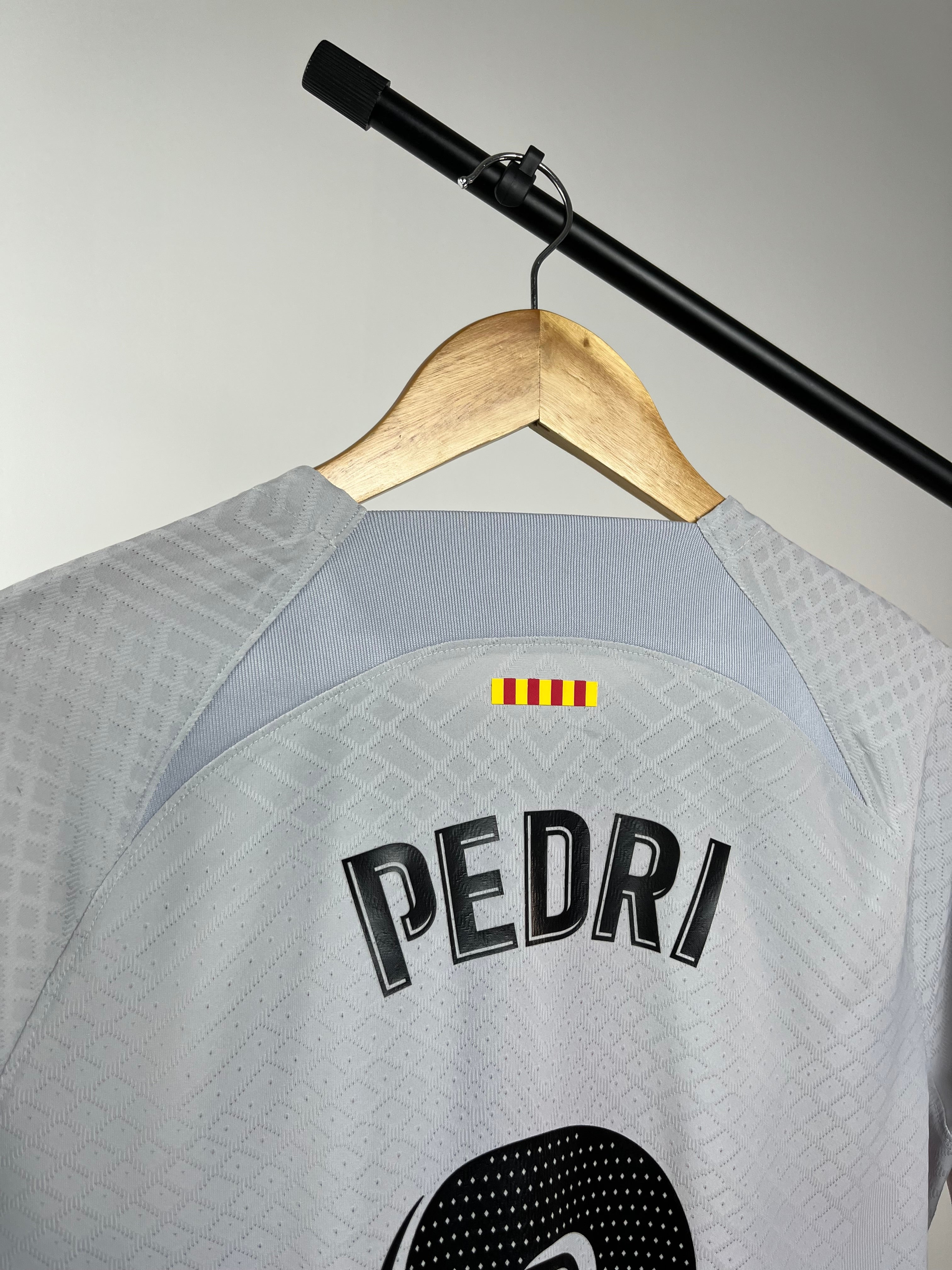 Jersey de Utilería de Pedri | Barcelona vs Cádiz 2022 Spare Match Issued
