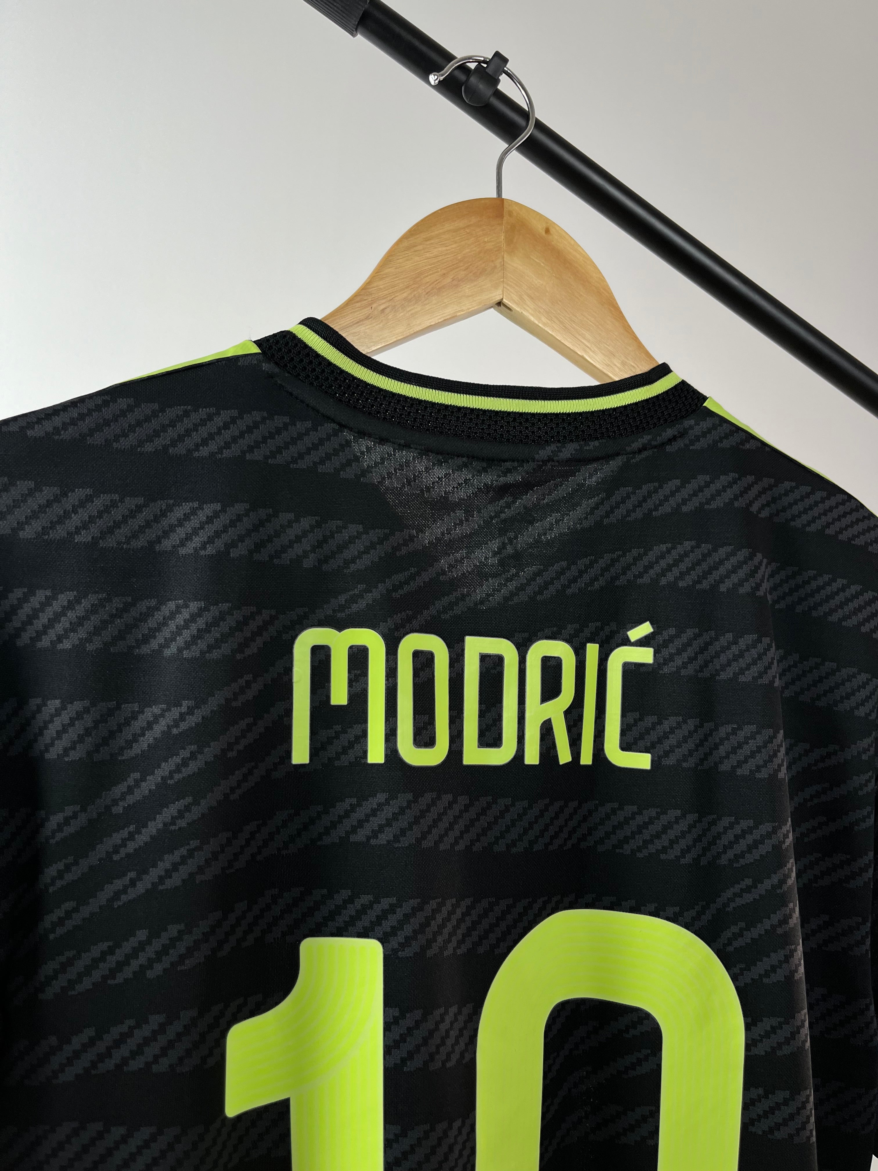 Jersey de Utilería de Luka Modrić Real Madrid | Mundial de Clubes FIFA 2022 Match Issued