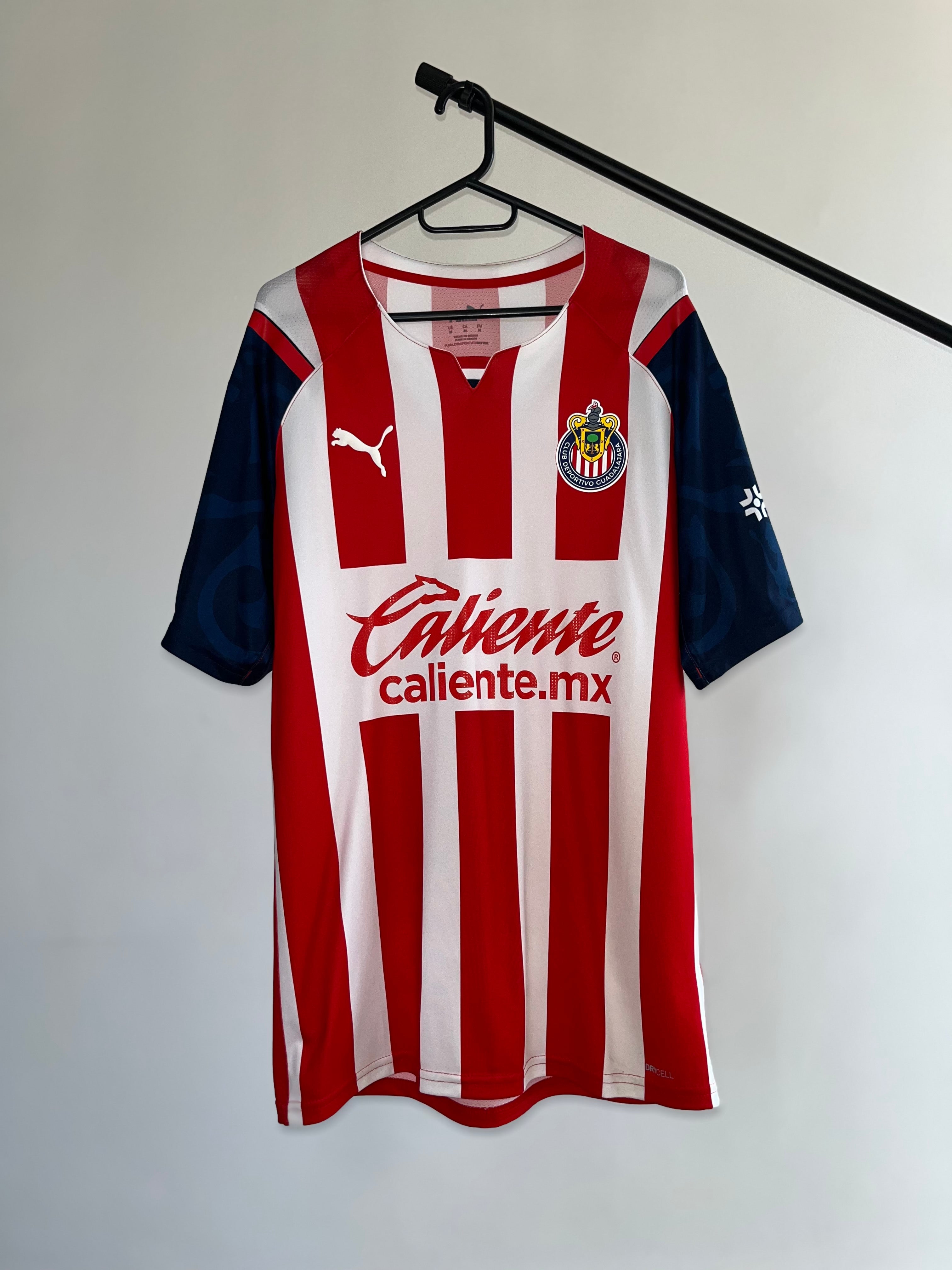 Jersey Original Chivas 2021/22 Local Alexis Vega Puma 705225-01 Version Jugador