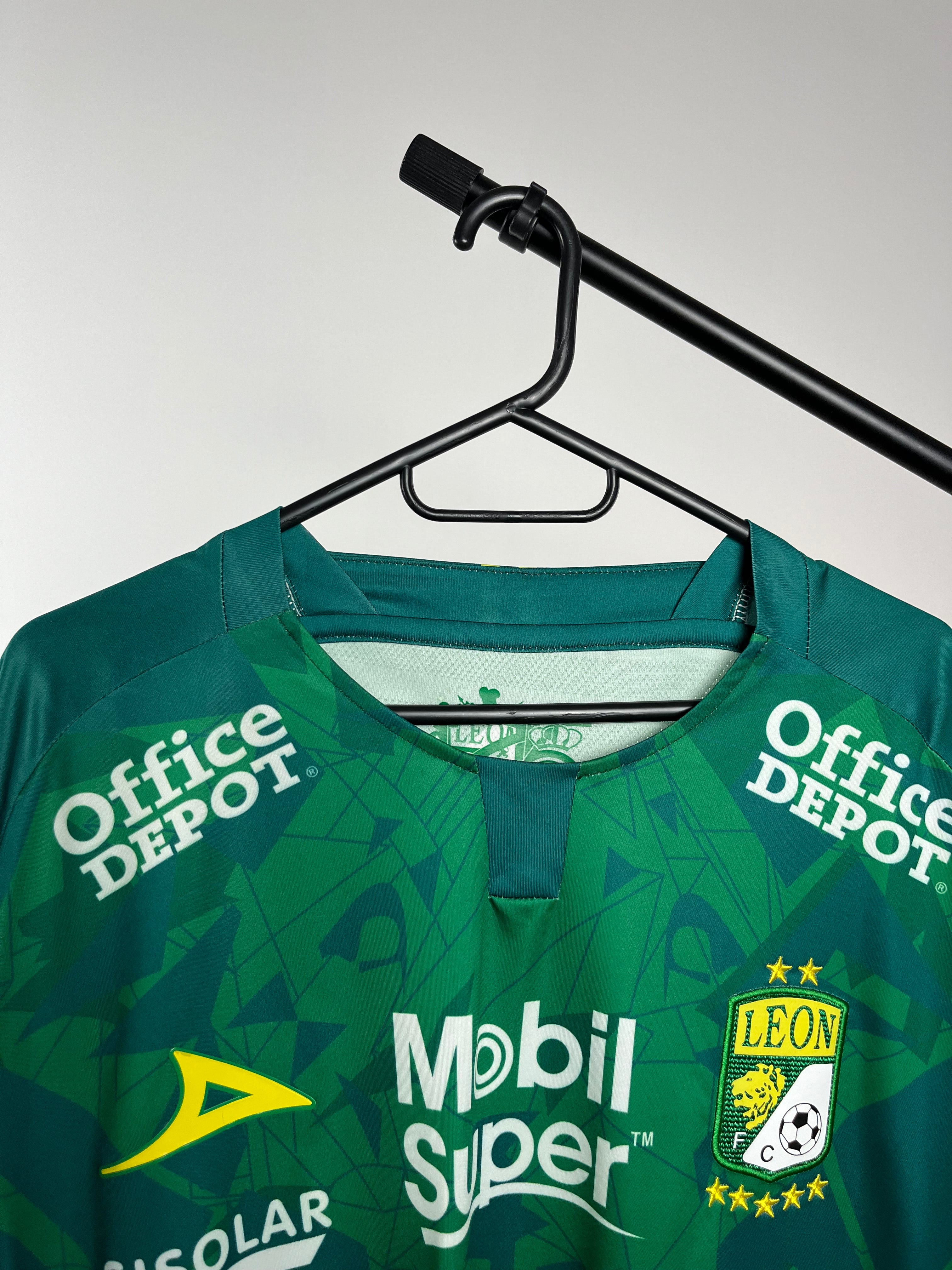 Jersey Original Leon FC 2019/20 Local Chapo Montes Pirma (Retro/Vintage/Clasica)