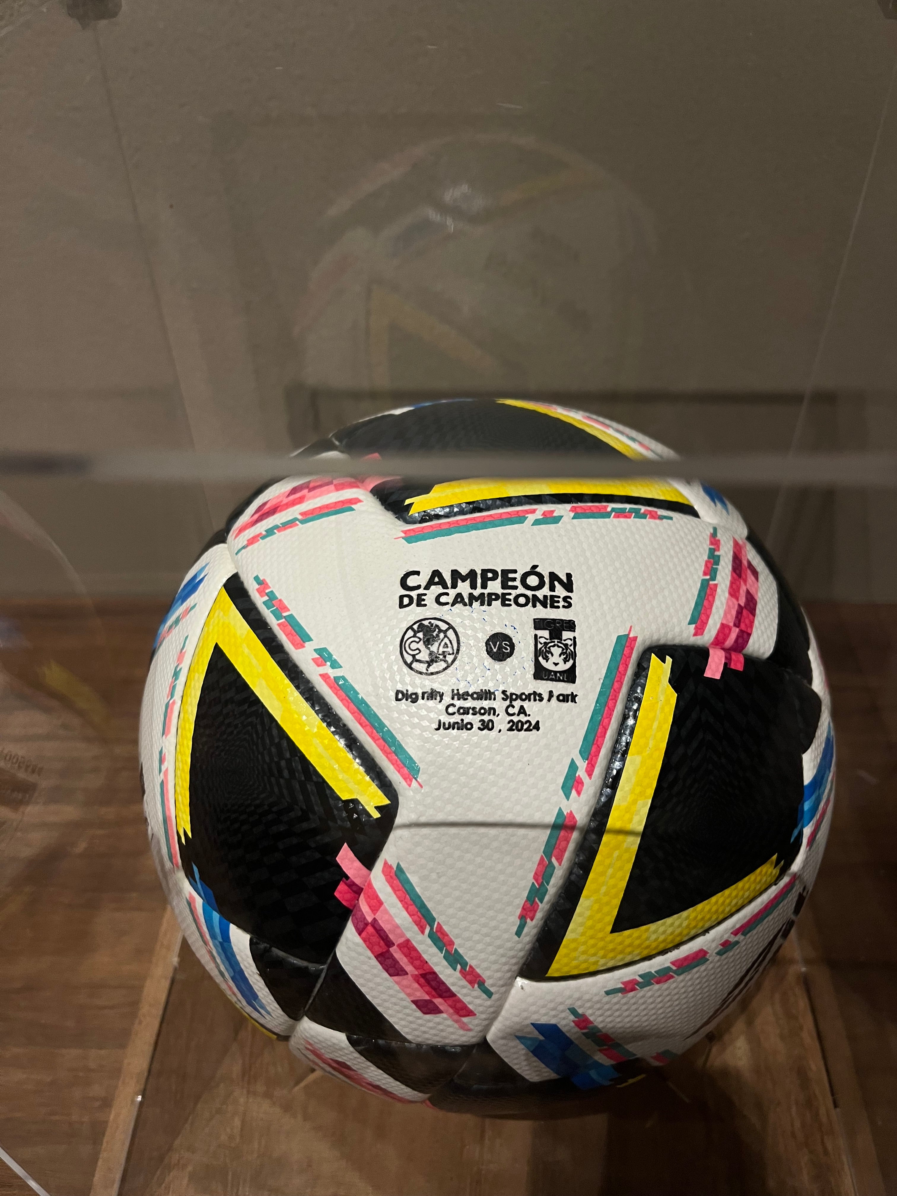Balón Oficial de Utilería | Campeón de Campeones 2024 América vs Tigres