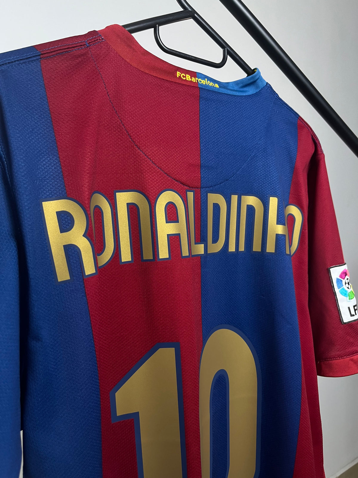 Jersey Original Barcelona 2006/07 Local Ronaldinho 146980 Nike