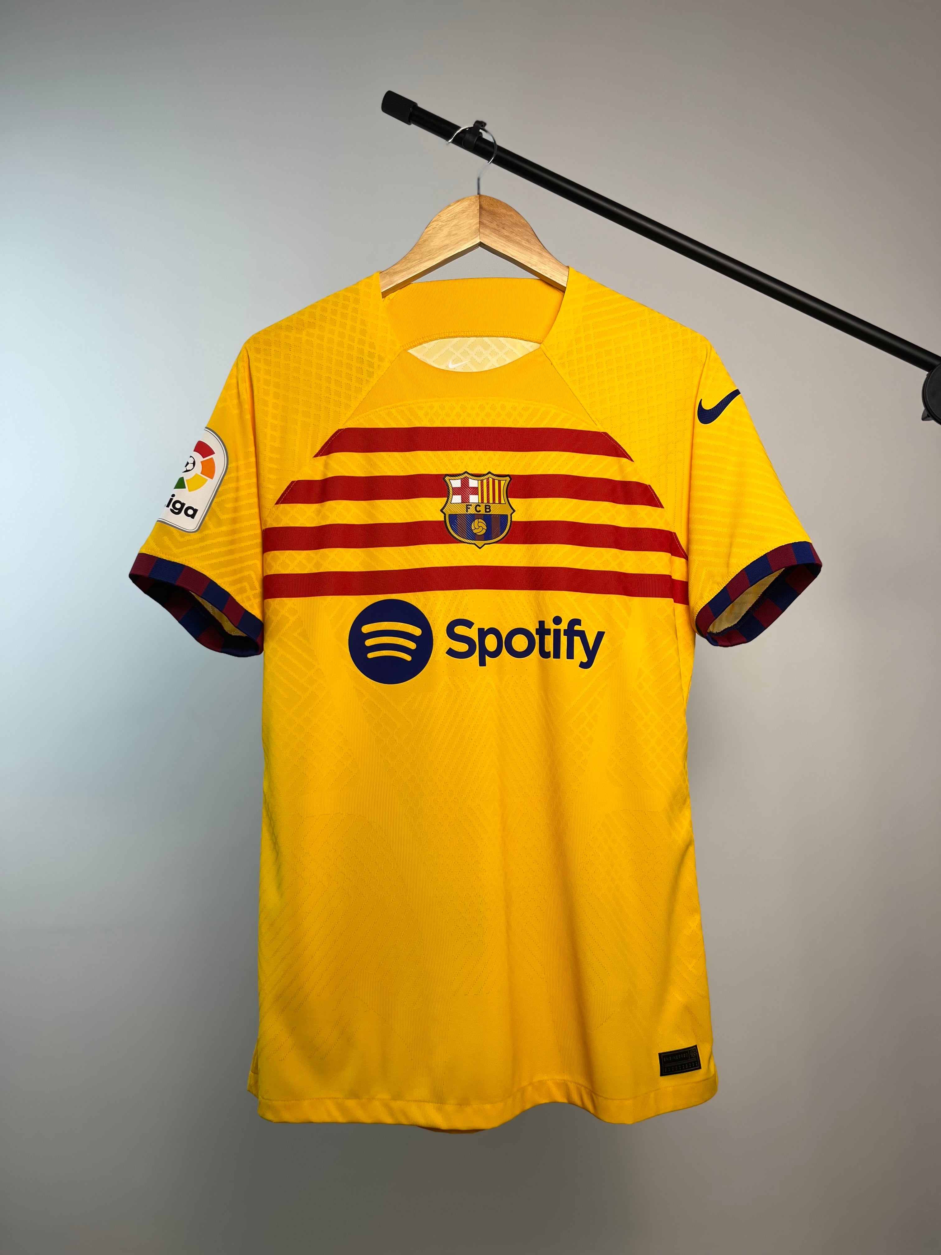 Jersey de Utilería de Robert Lewandowski | Barcelona Campeón LaLiga 2022/23 Spare Match Issued