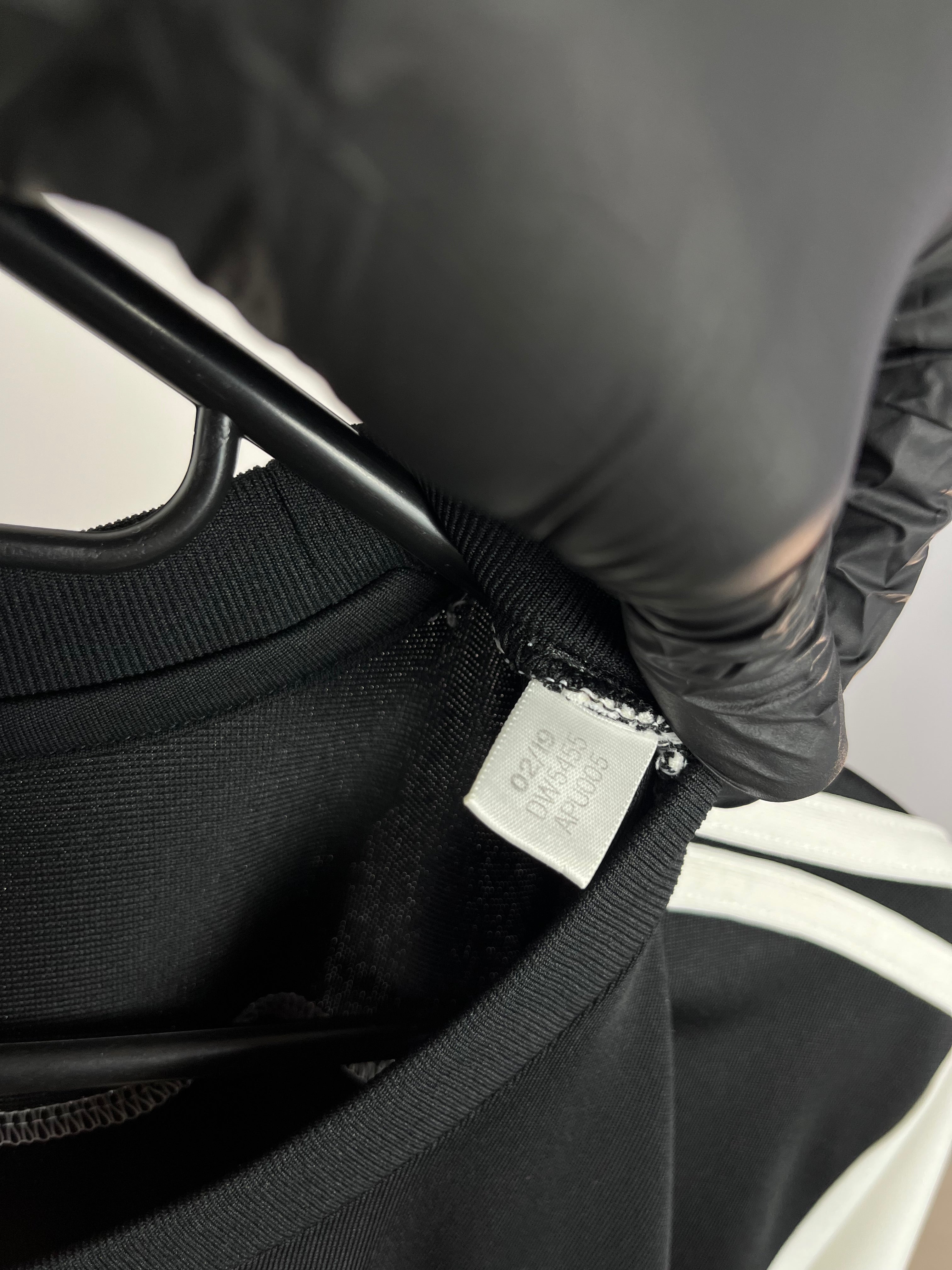 Jersey Original Juventus 2019/20 Local Cristiano Ronaldo Adidas DW5455