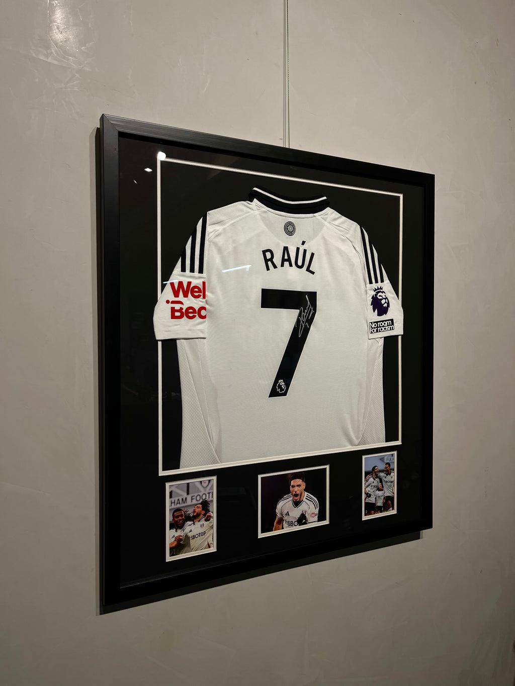 Autógrafo Certificado Raúl Jiménez Utileria | Fulham Player Worn Récord Premier League Enmarcada