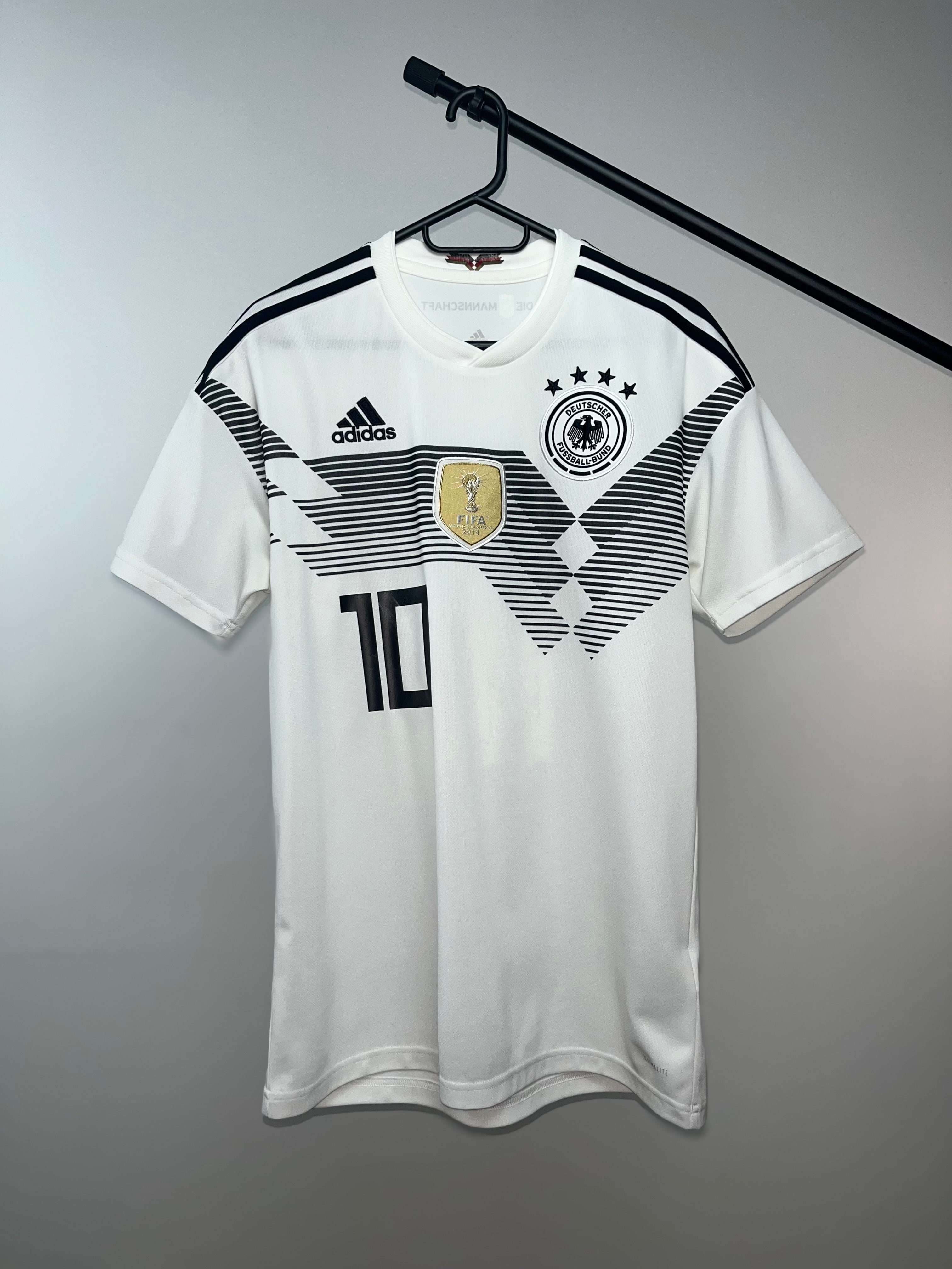 Jersey Original Alemania mundial Rusia 2018 local Ozil BR7843 Adidas