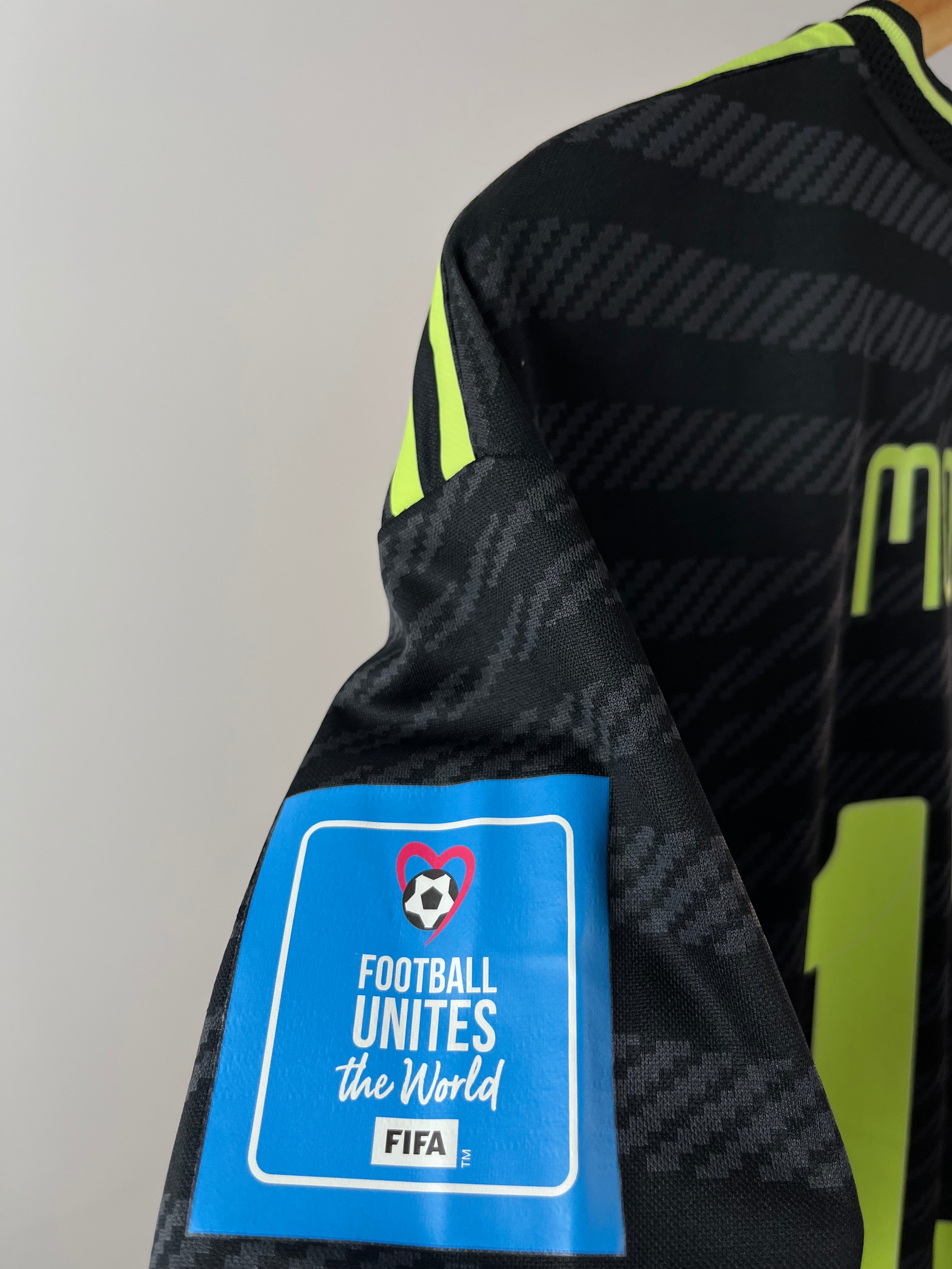 Jersey de Utilería de Luka Modrić Real Madrid | Mundial de Clubes FIFA 2022 Match Issued