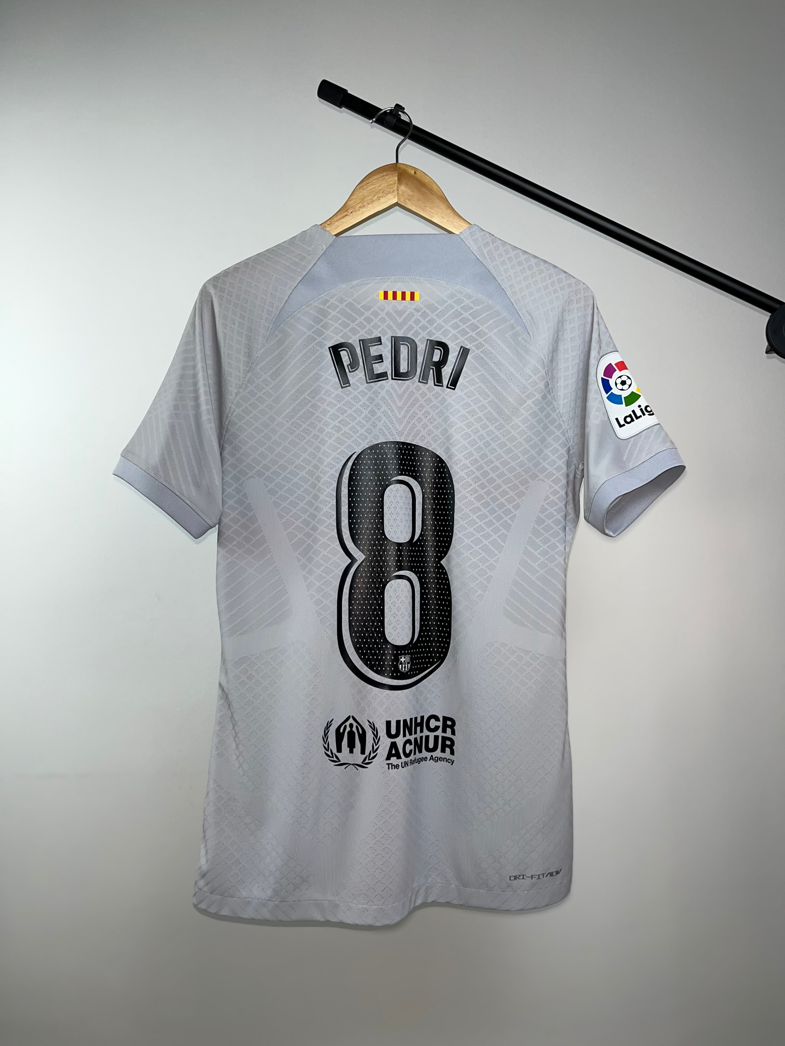 Jersey de Utilería de Pedri | Barcelona vs Cádiz 2022 Spare Match Issued