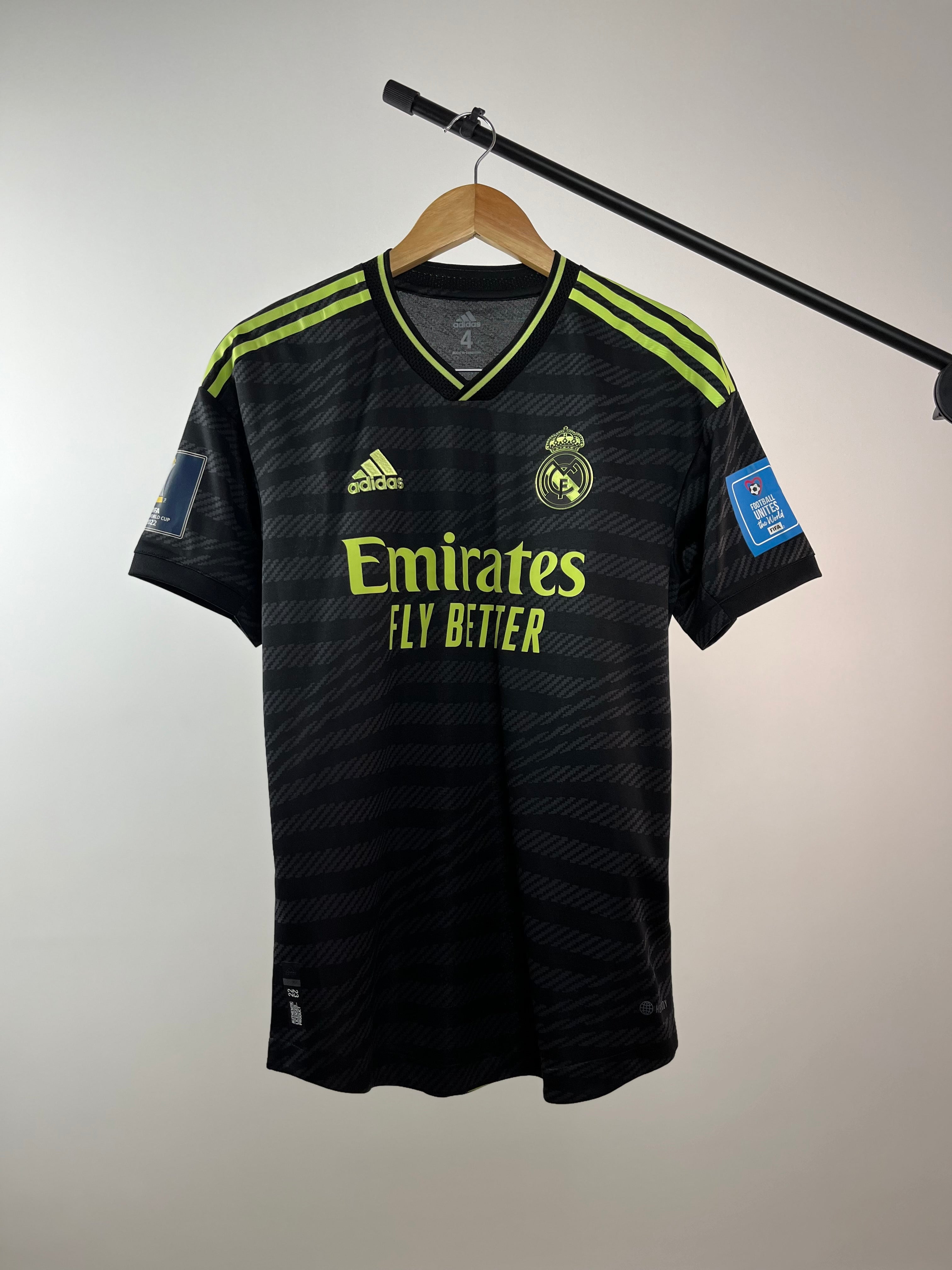 Jersey de Utilería de Luka Modrić Real Madrid | Mundial de Clubes FIFA 2022 Match Issued