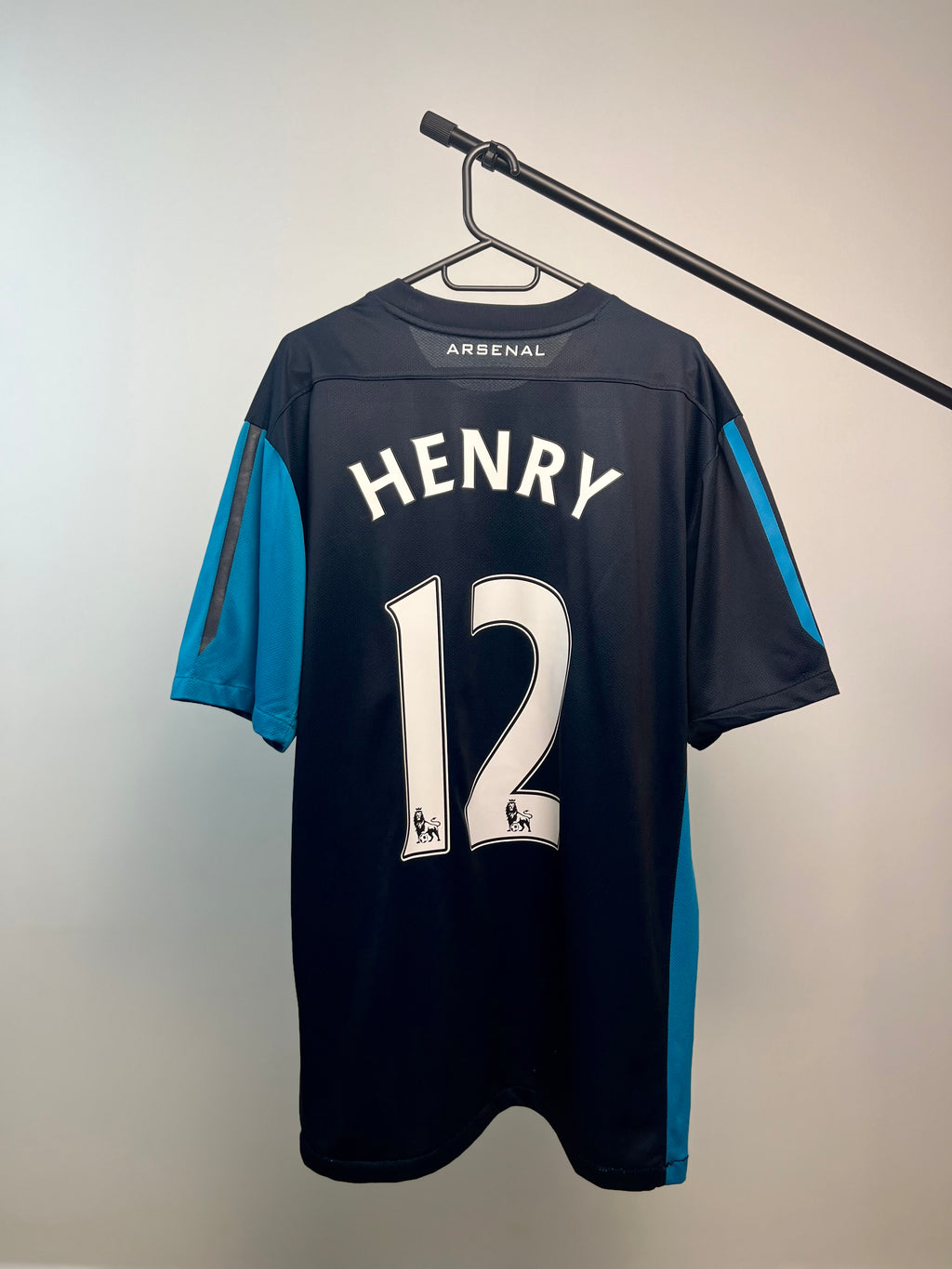 Jersey Original Arsenal 2011/12 Visita Thierry Henry 423983-472 Nike
