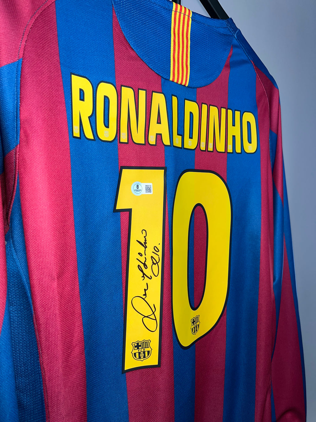 Autógrafo Ronaldinho | Barcelona 2005-06 certificado Beckett