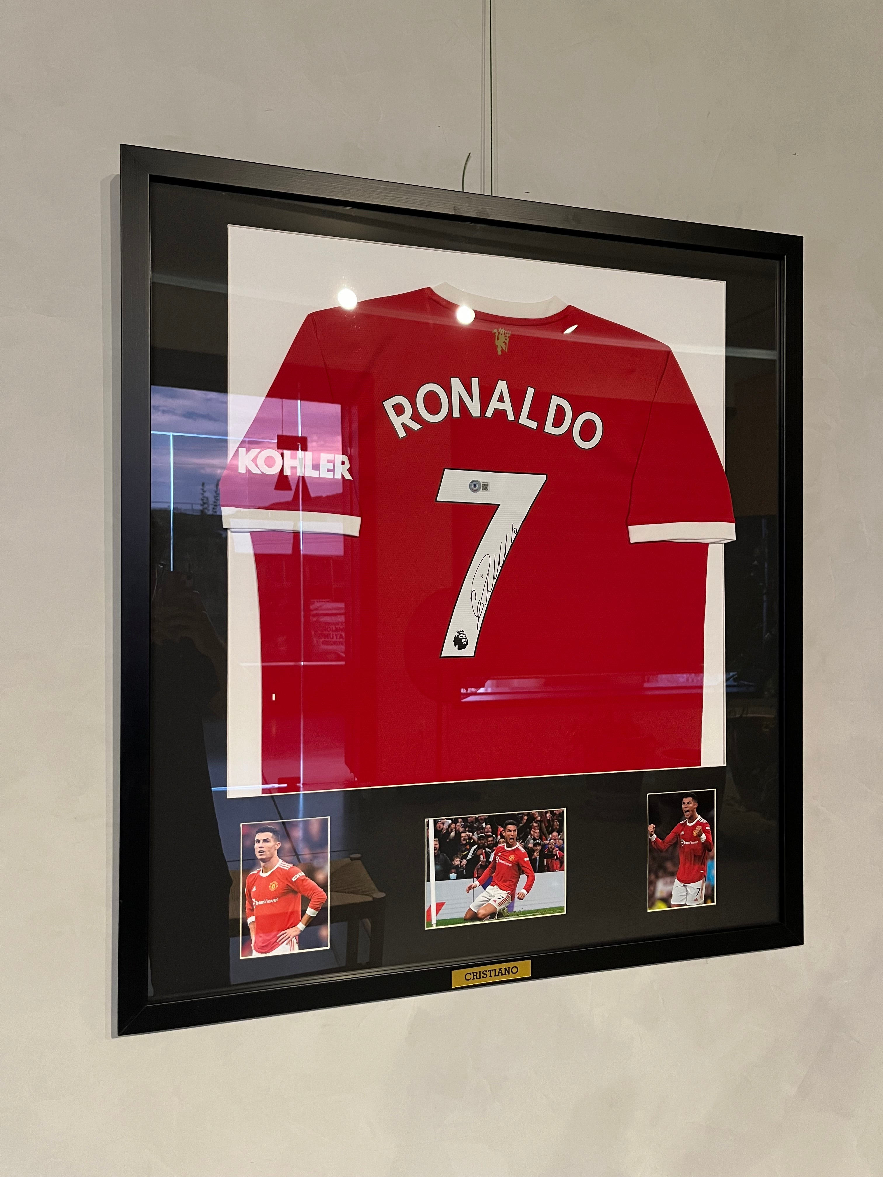 Autógrafo de Cristiano Ronaldo | Jersey Manchester United 2022 Certificada Beckett enmarcada