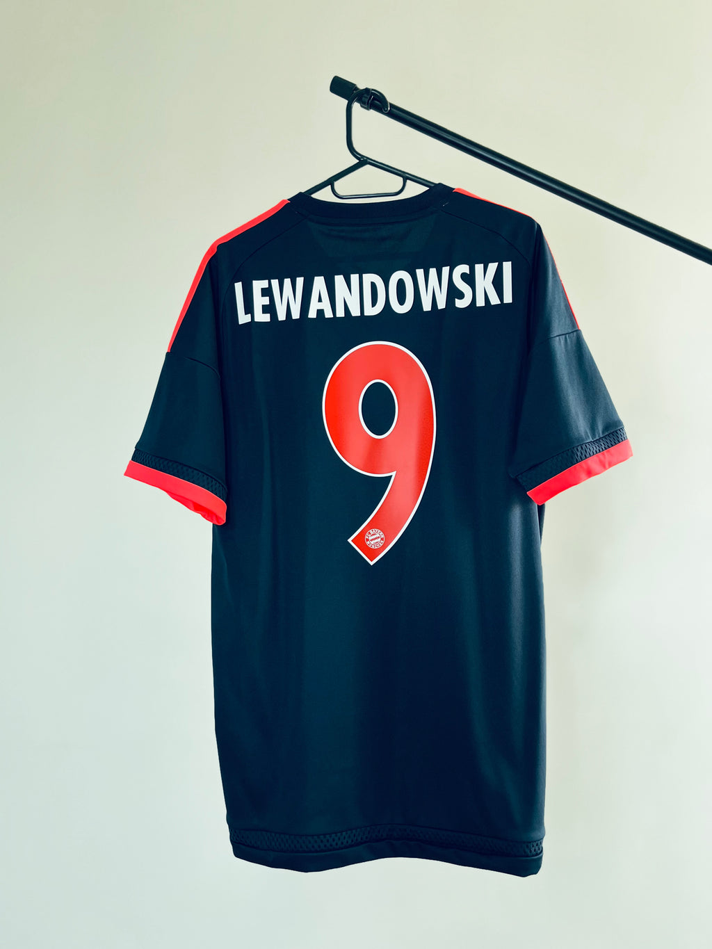 Jersey Original Bayern Munich 2015/16 3era Lewandowski AA5222 Adidas