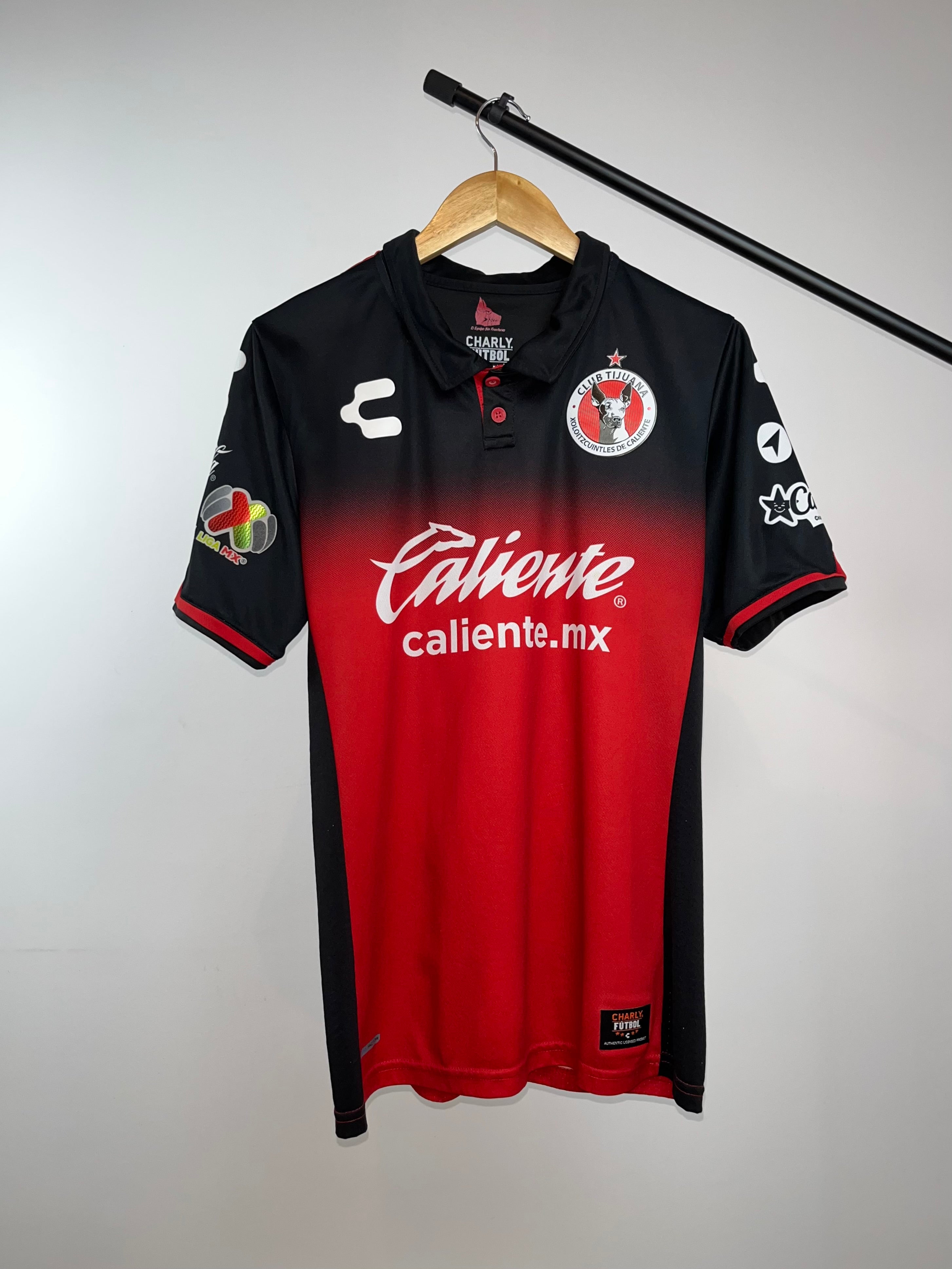 Jersey utileria Usada en Partido de Juan Manuel Iturbe | Xolos 2017/18 Local