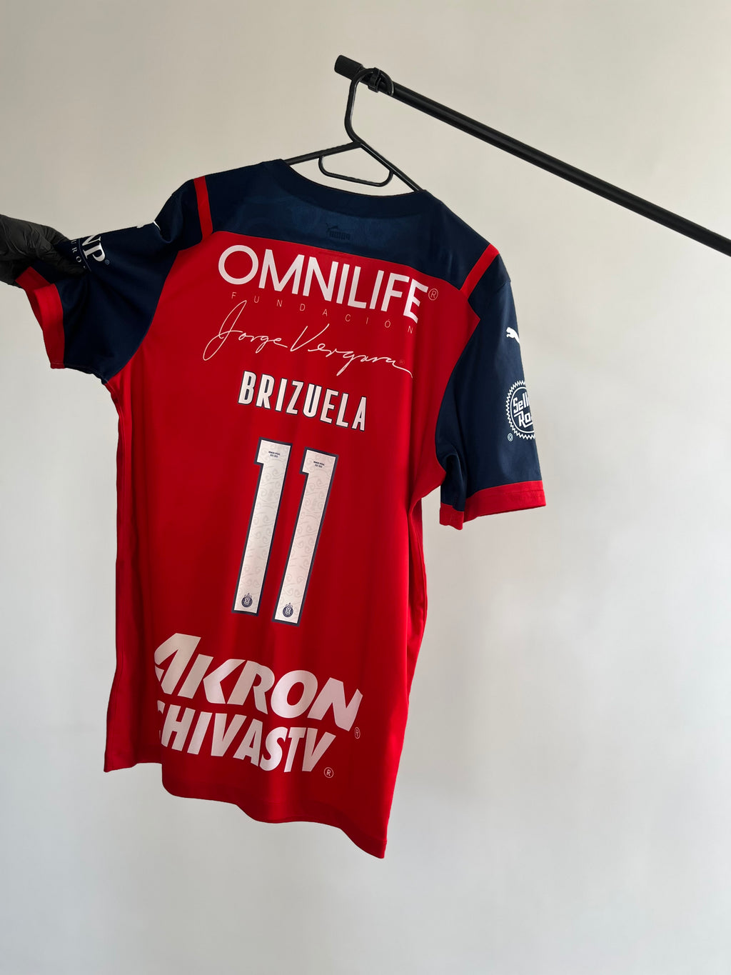 Jersey Original Chivas 2021/22 Alternativa Brizuela y Vega 705287-01 Puma (2 Opciones: Brizuela o Alexis Vega)