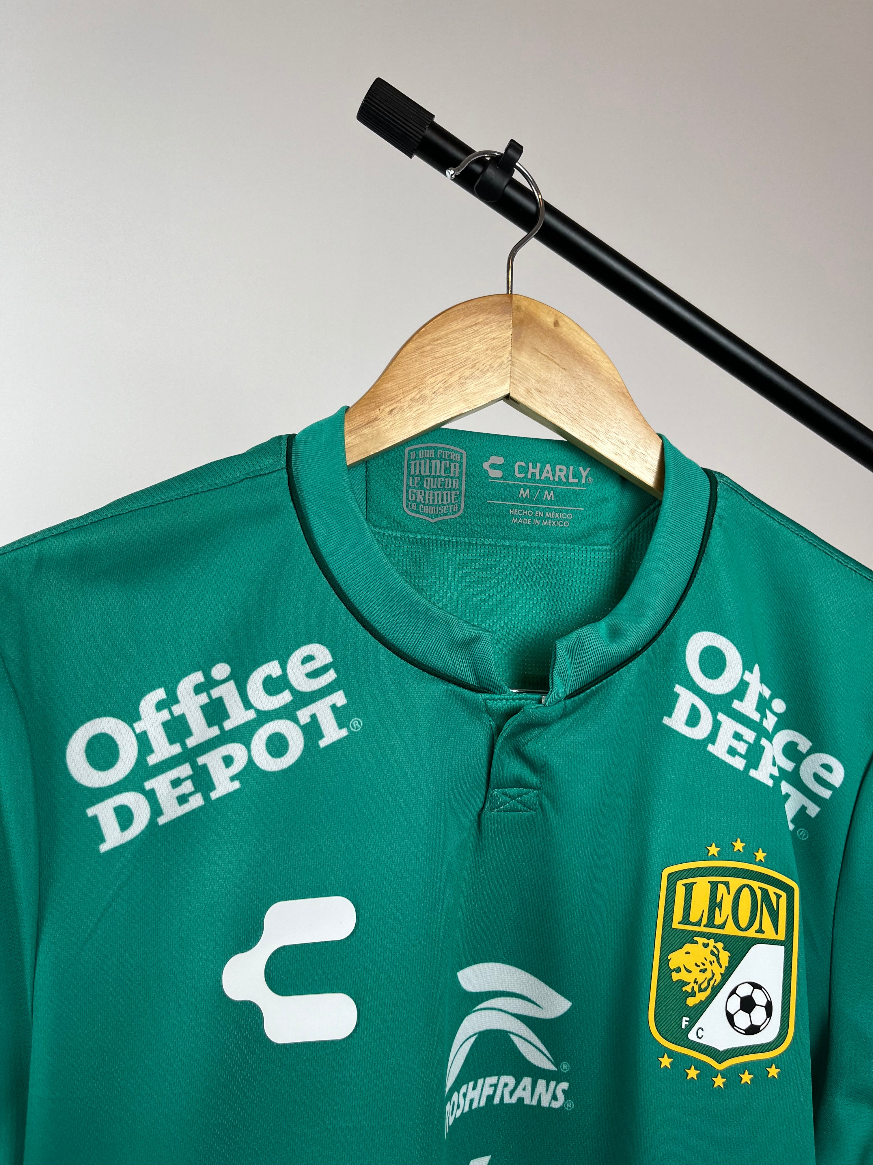 Jersey utileria Usada en Partido de Avión Ramírez | Club León Leagues Cup 2023