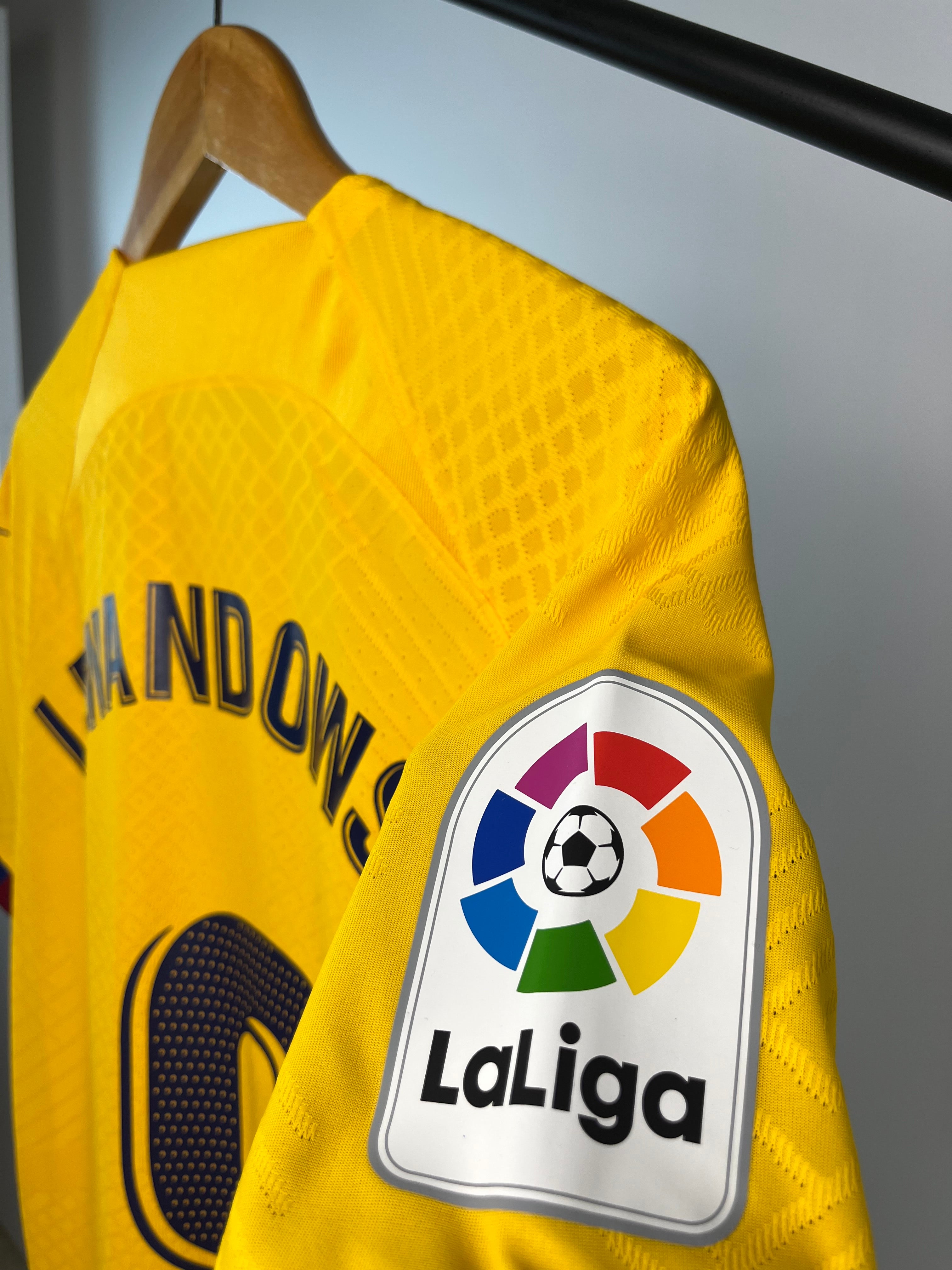 Jersey de Utilería de Robert Lewandowski | Barcelona Campeón LaLiga 2022/23 Spare Match Issued