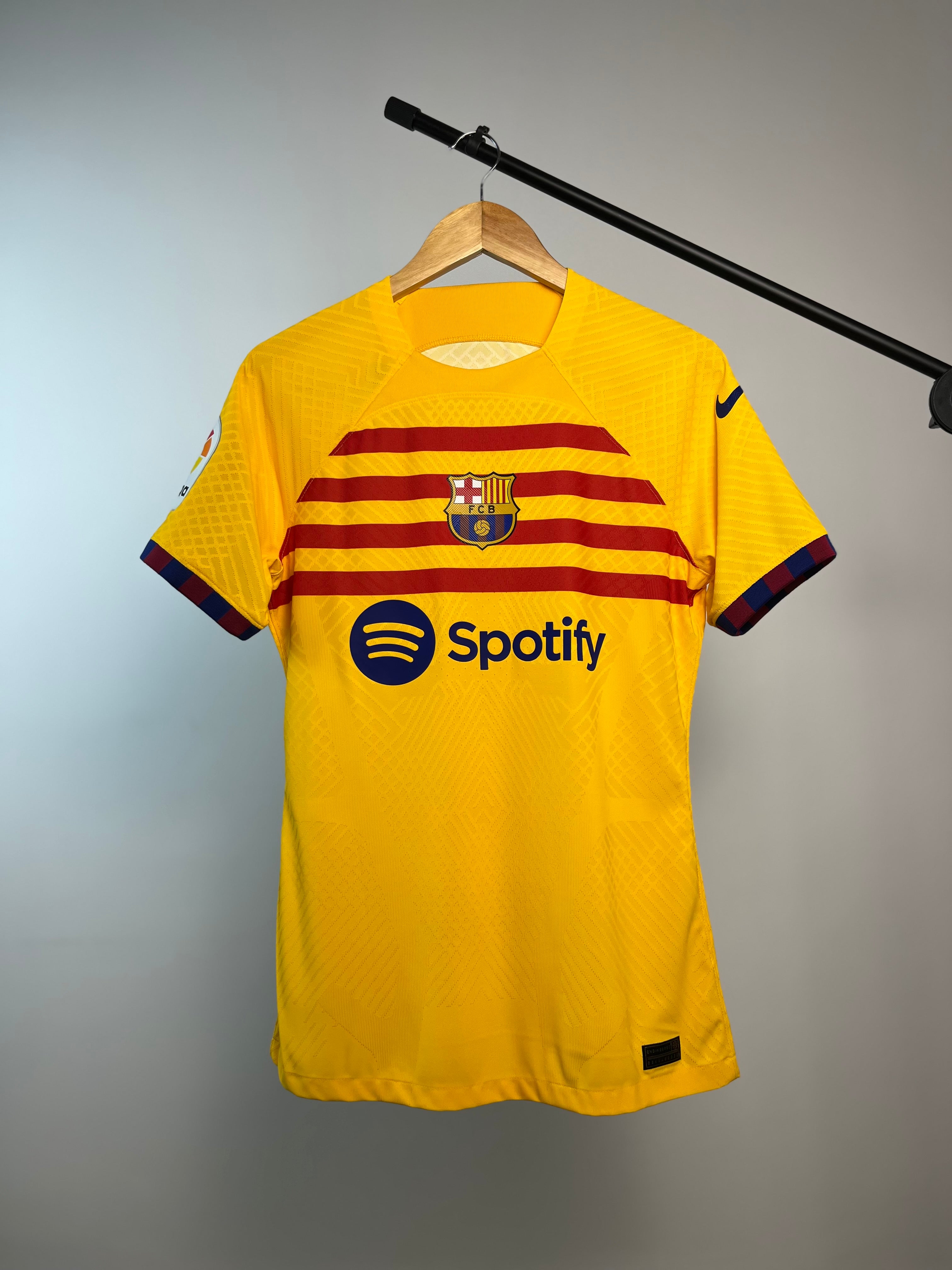 Jersey de Utilería de Pedri | Barcelona Campeón LaLiga 2022/23 Spare Match Issued