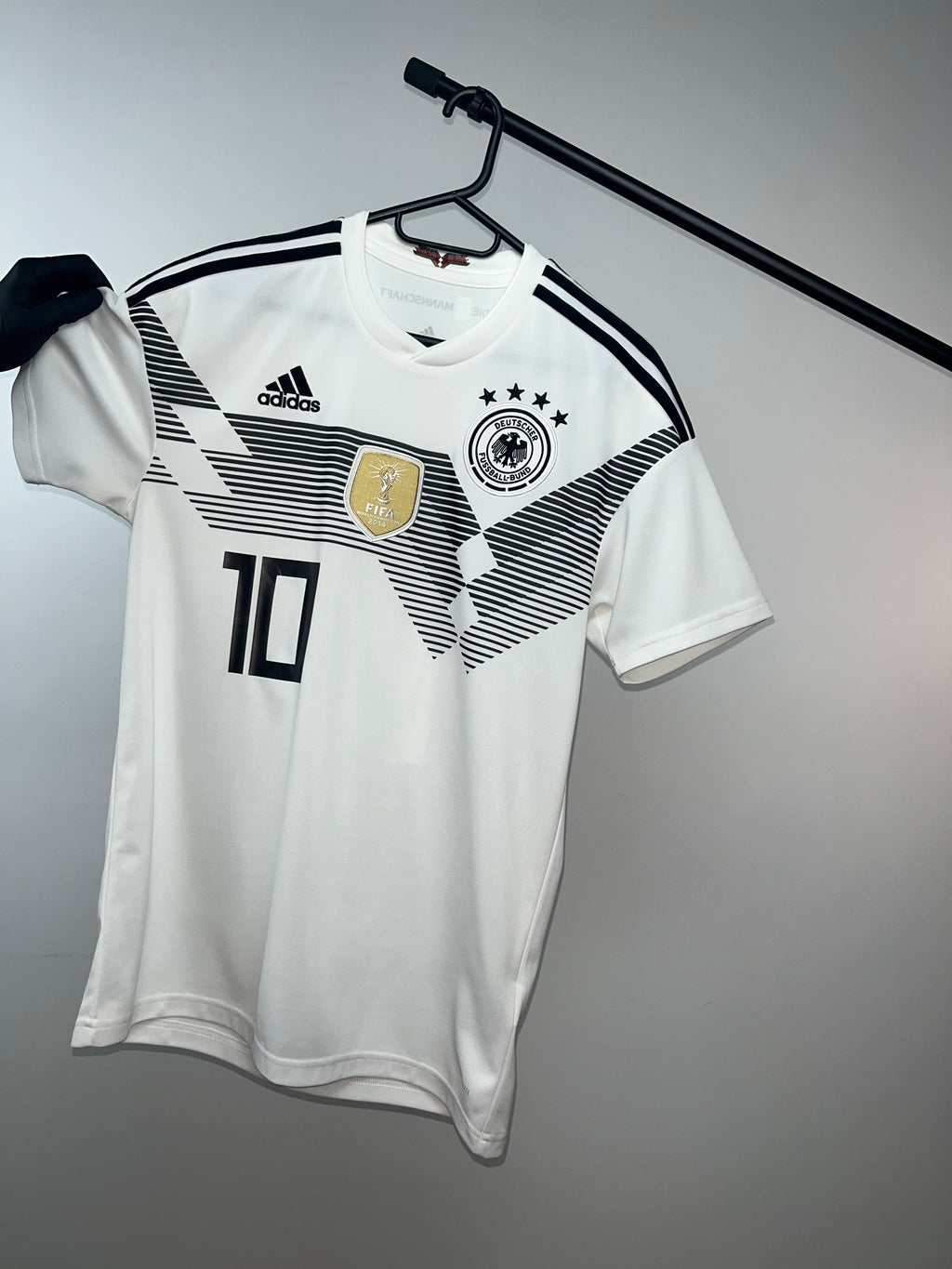 Jersey Original Alemania mundial Rusia 2018 local Ozil BR7843 Adidas
