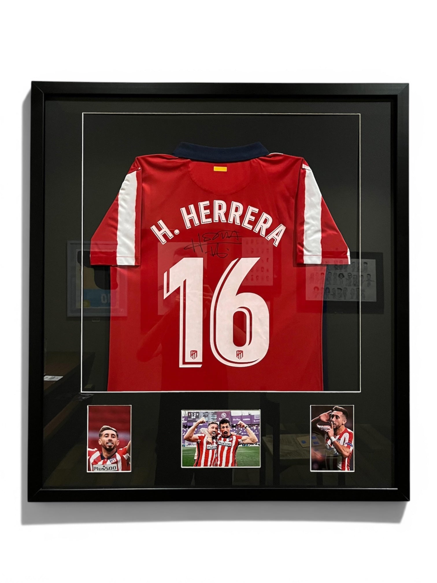 Autógrafo de Héctor Herrera | Jersey Atlético de Madrid enmarcado
