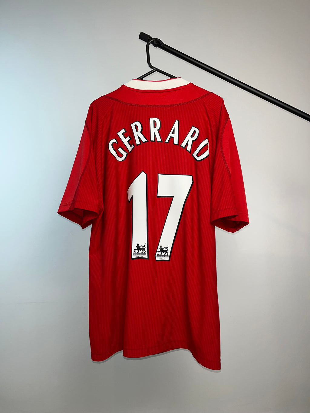 Jersey Original Liverpool 2002/04 Local Gerrard 052/224854/R0203 Reebok