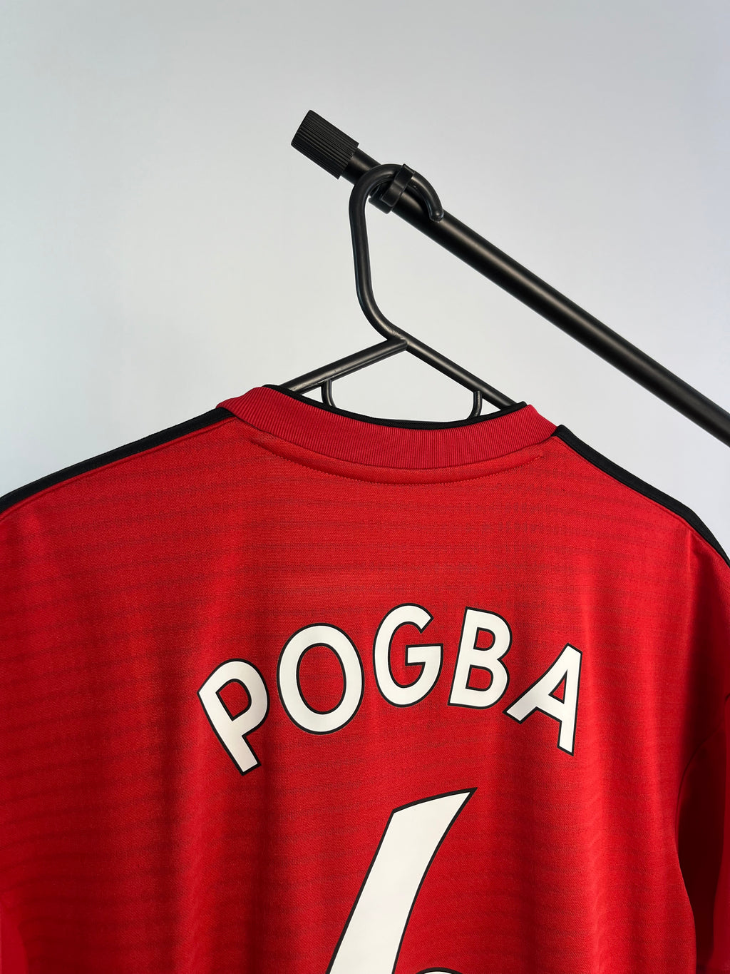 Jersey Original Manchester United 2018/19 Local Pogba CG0040 Adidas