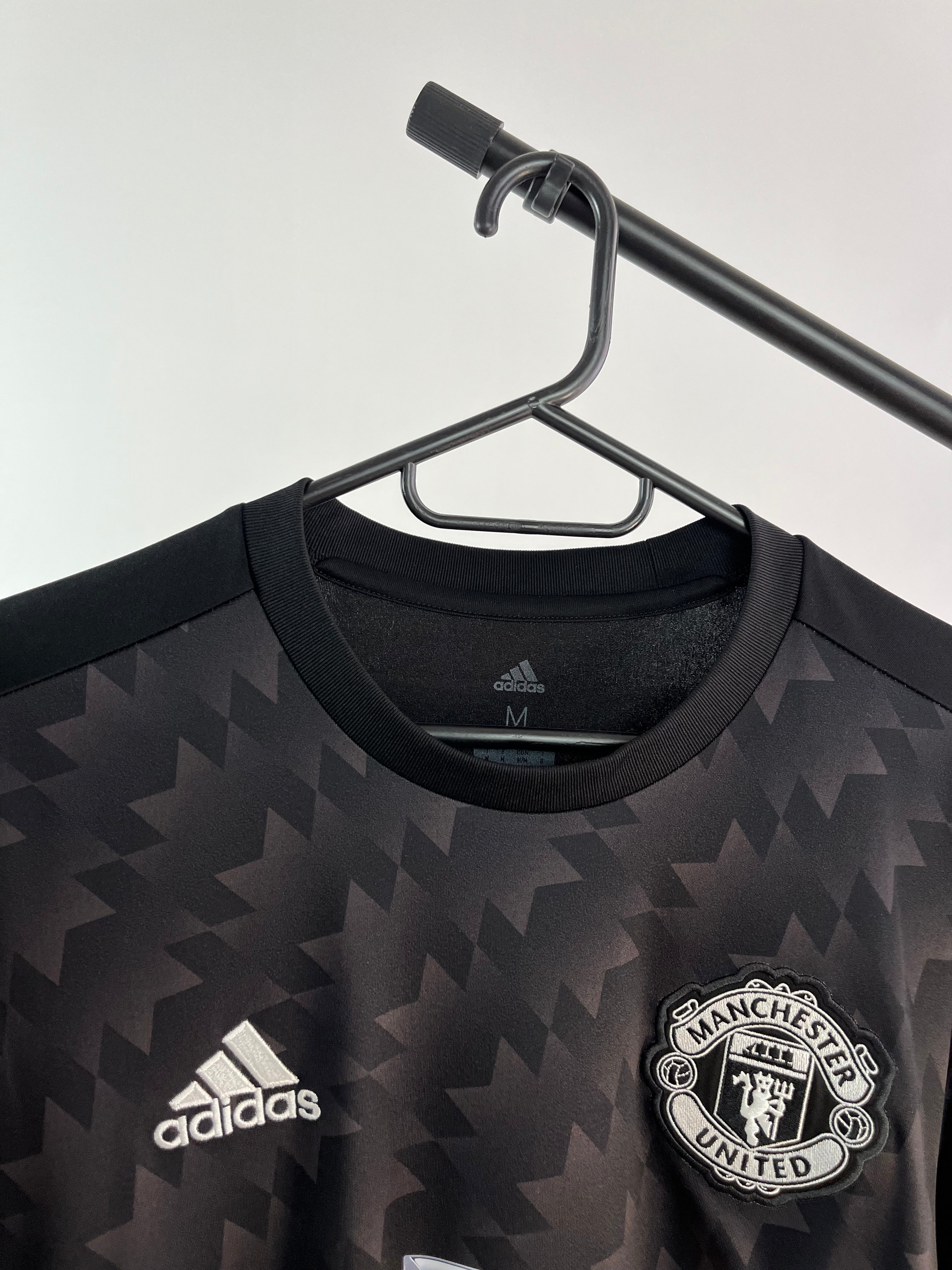 Jersey Original Manchester United 2017/18 Visita Ibrahimovic BS1217 Adidas