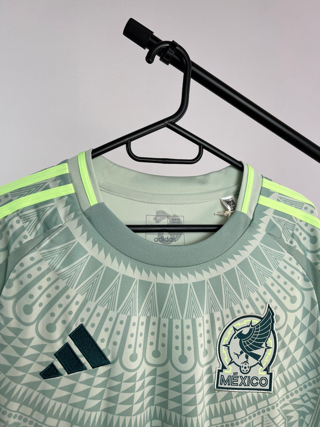 Jersey Original Mexico 2024 Visita IP6384 Adidas Raul o Santi (Escoger Dorsal)