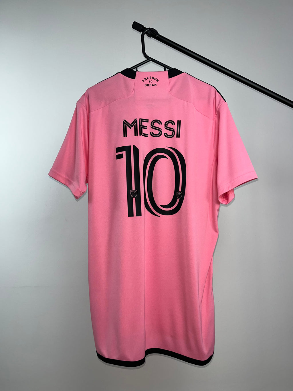 Jersey Original Inter Miami 2024/25 Local Messi IU0190 Adidas