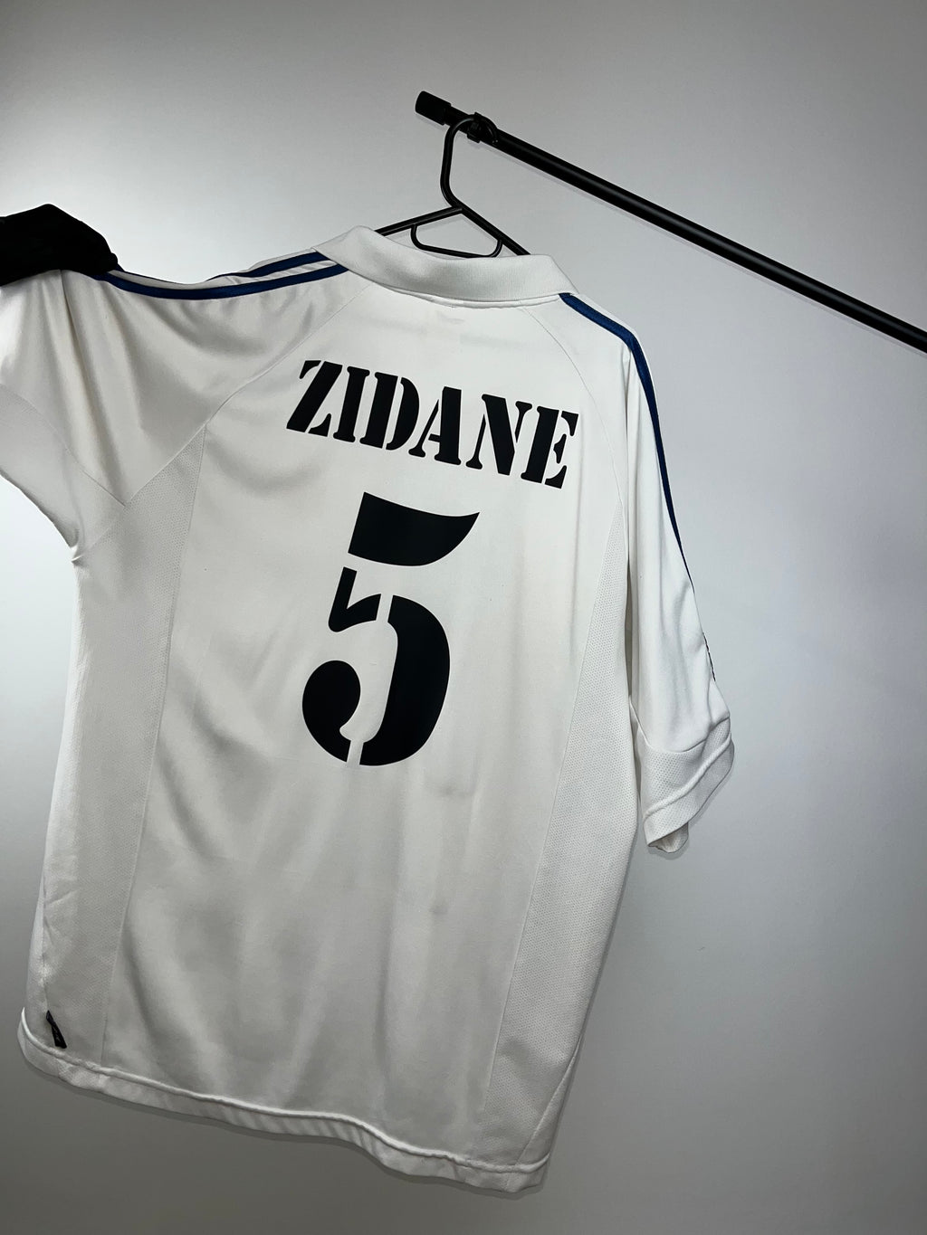 Jersey Original Real Madrid 2001/02 Local Zidane 695856 Adidas