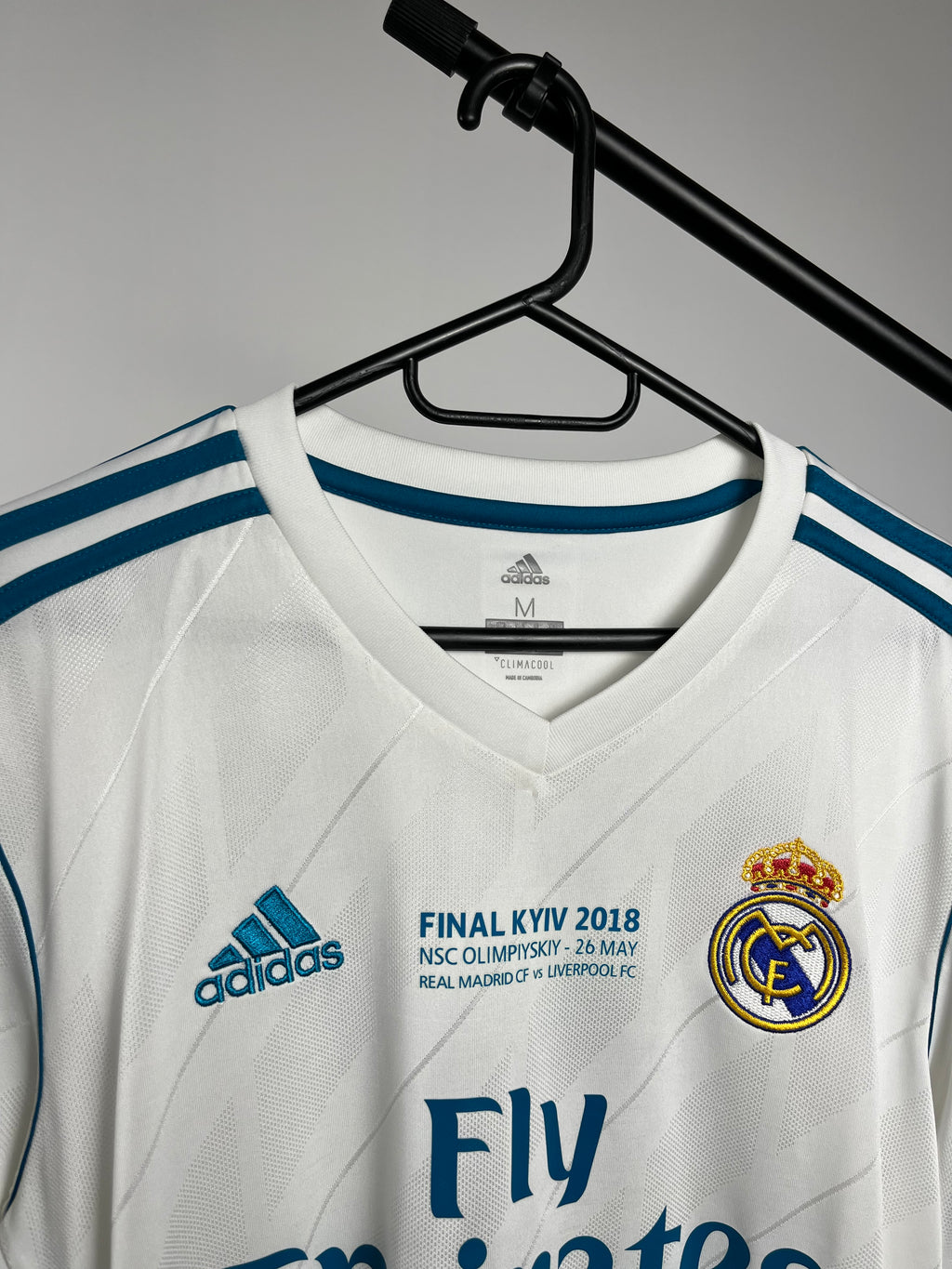 Jersey Original Real Madrid UCL 2017/18 Local Cristiano Ronaldo AZ8059 Adidas