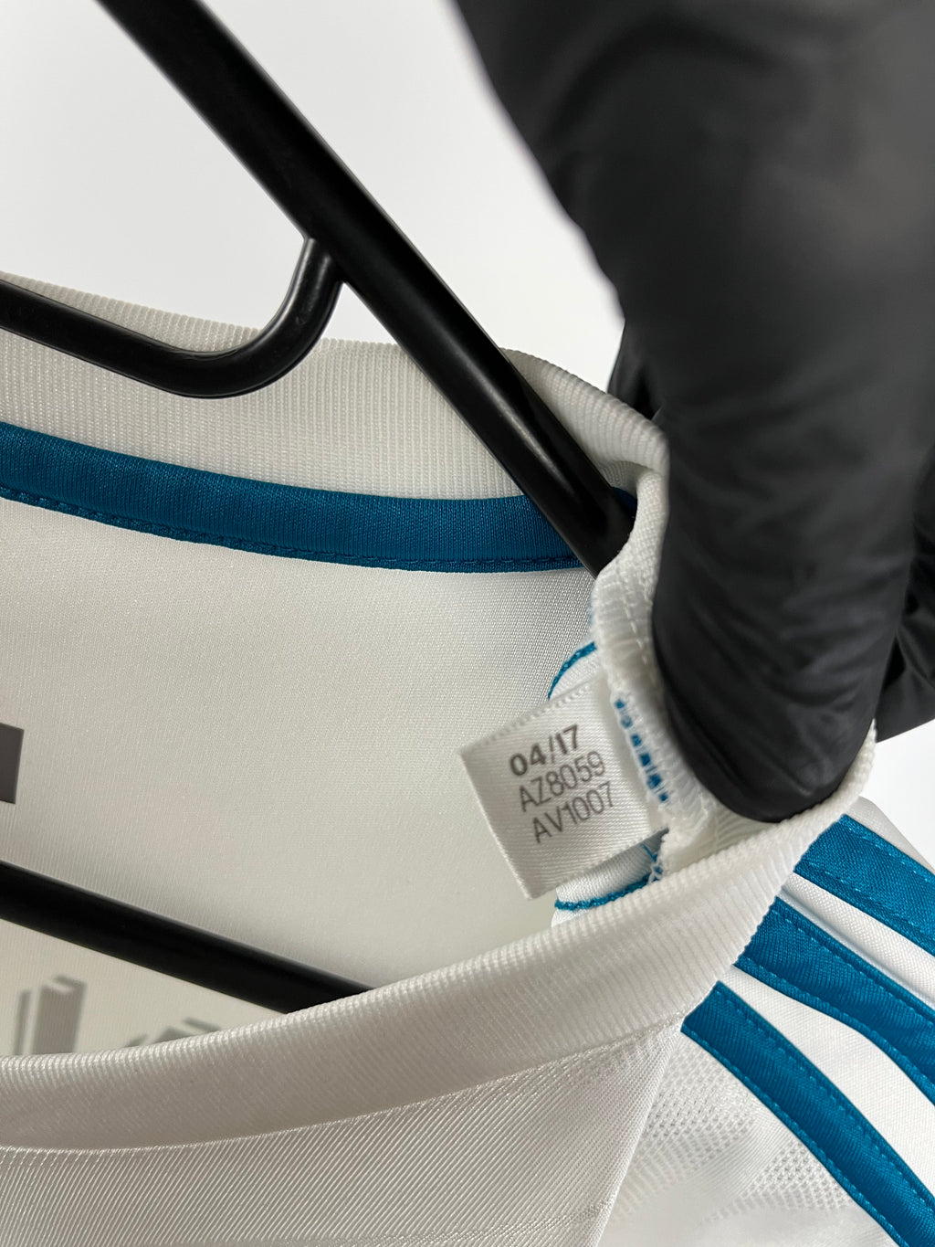 Jersey Original Real Madrid UCL 2017/18 Local Cristiano Ronaldo AZ8059 Adidas