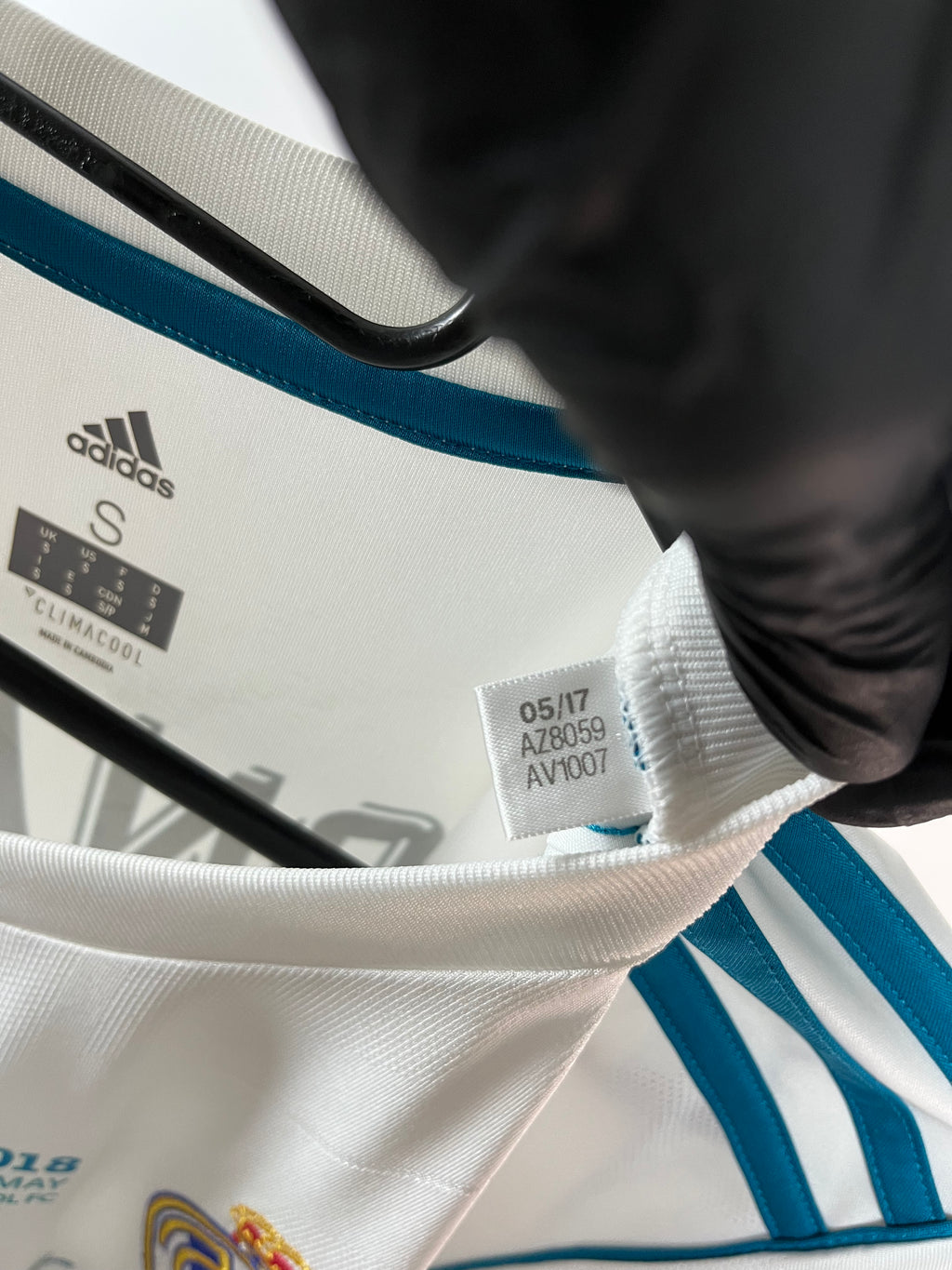 Jersey Original Real Madrid UCL 2017/18 Local Cristiano Ronaldo AZ8059 Adidas S