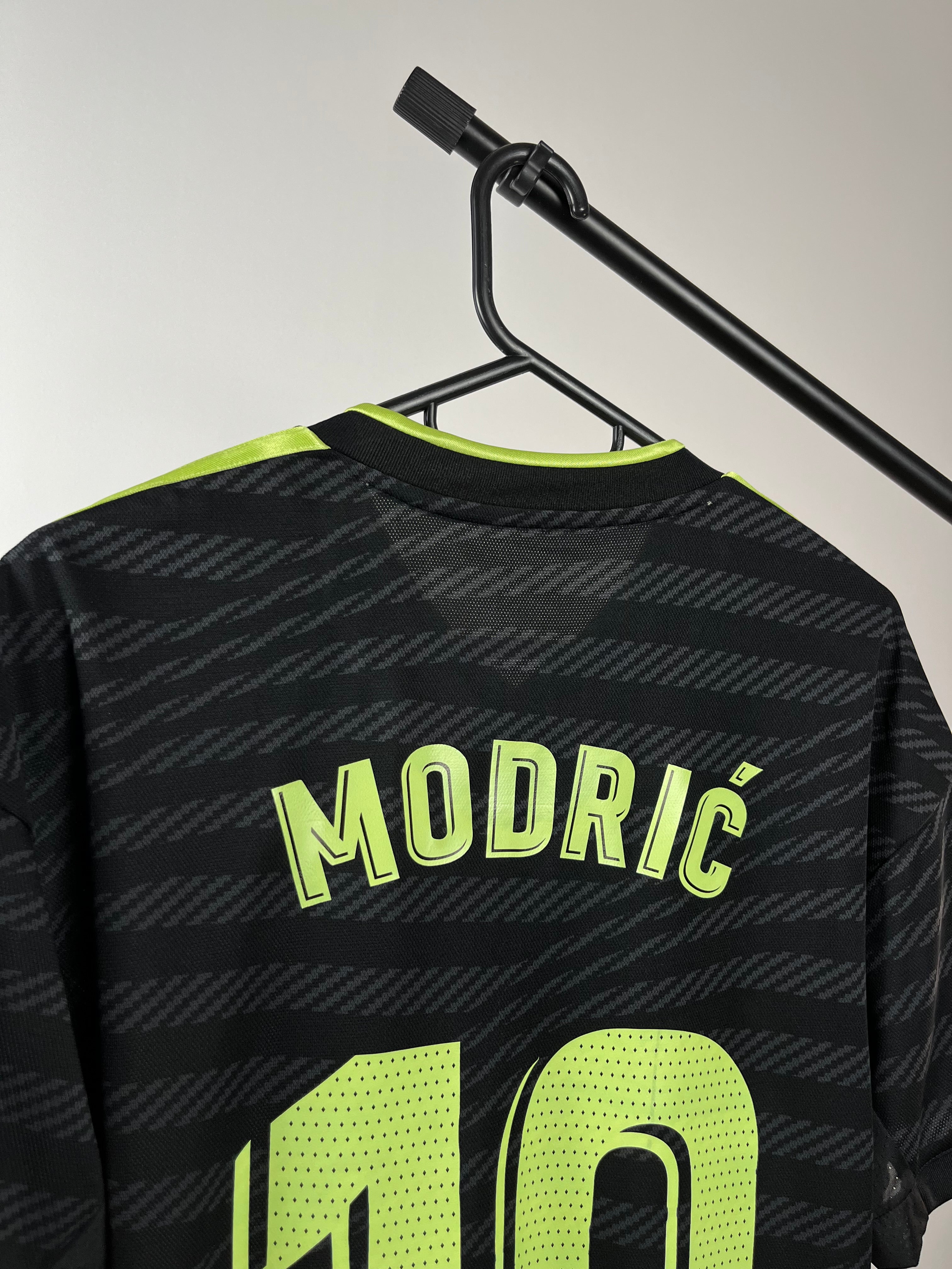 Jersey Original Real Madrid 2022/23 3era Luka Modric HI1656 Adidas