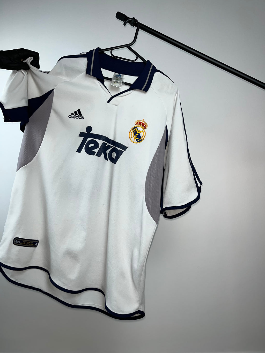 Jersey Original Real Madrid 2000/2001 Local Figo 685331 Adidas