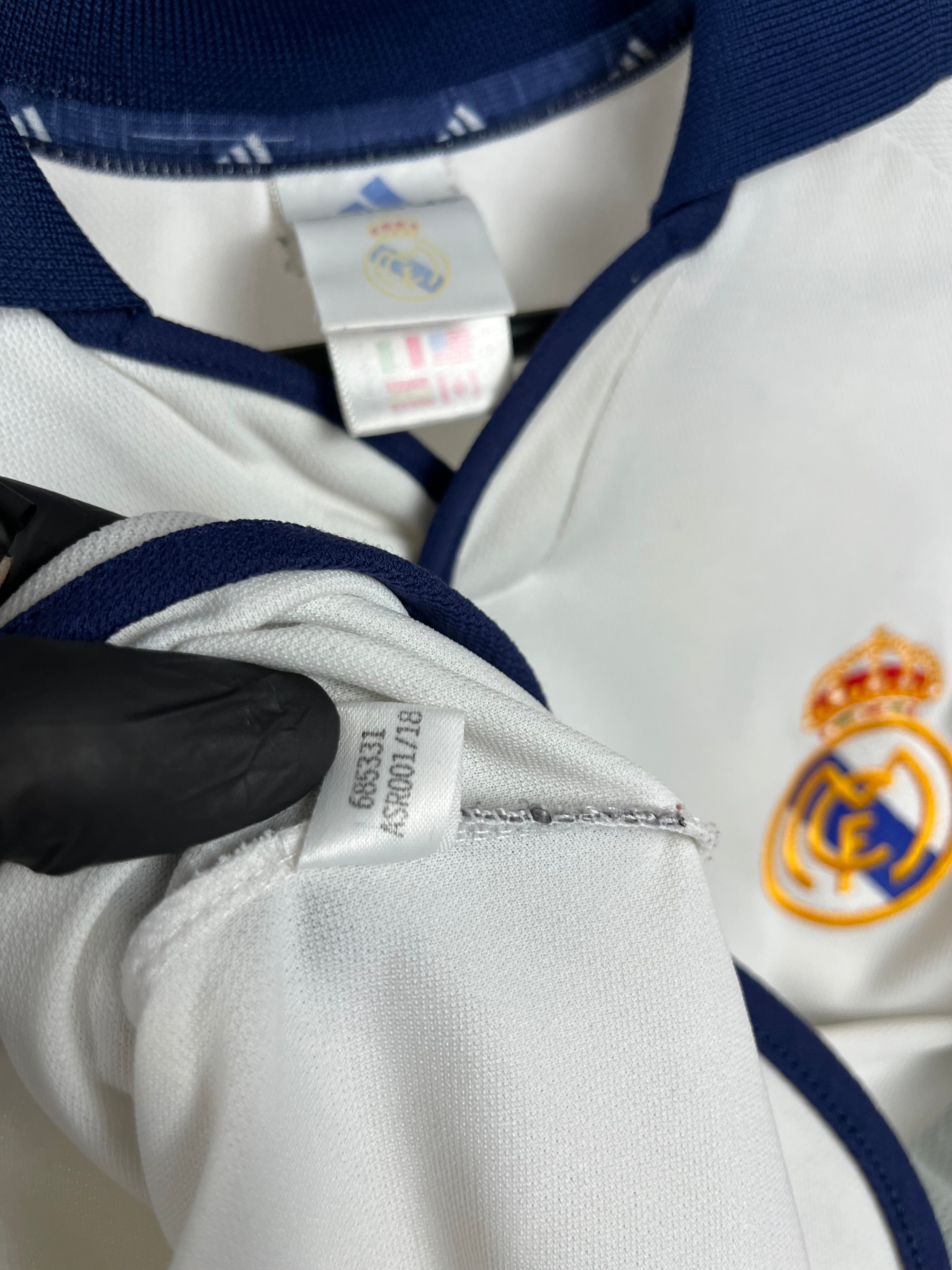 Jersey Original Real Madrid 2000/2001 Local Figo 685331 Adidas