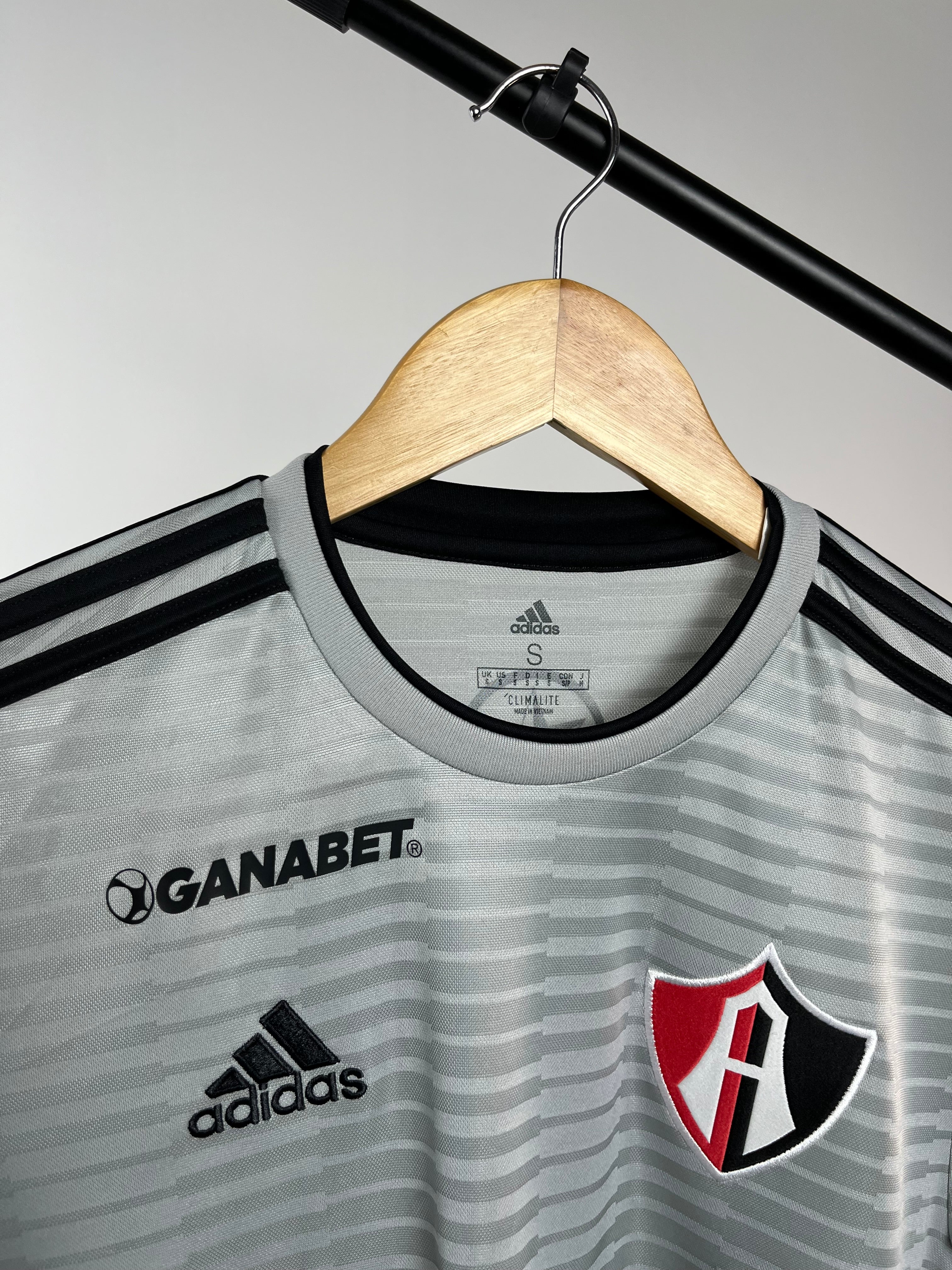 Jersey Usada en Partido de Ulises Cardona | Atlas visita 2018/19 Visita Liga MX