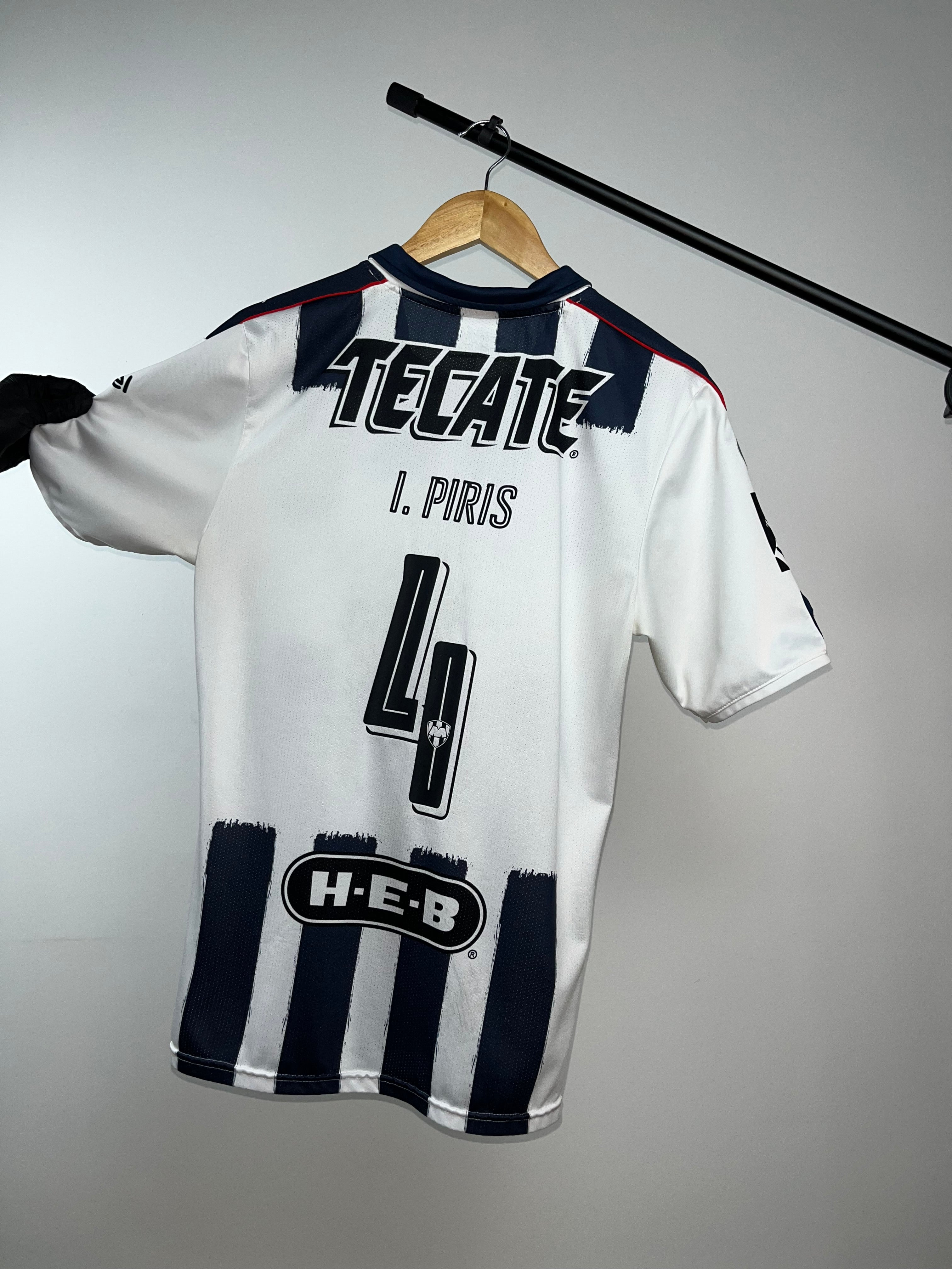Jersey Usada en Partido de Iván Piris | Rayados 2016/17 Liga MX