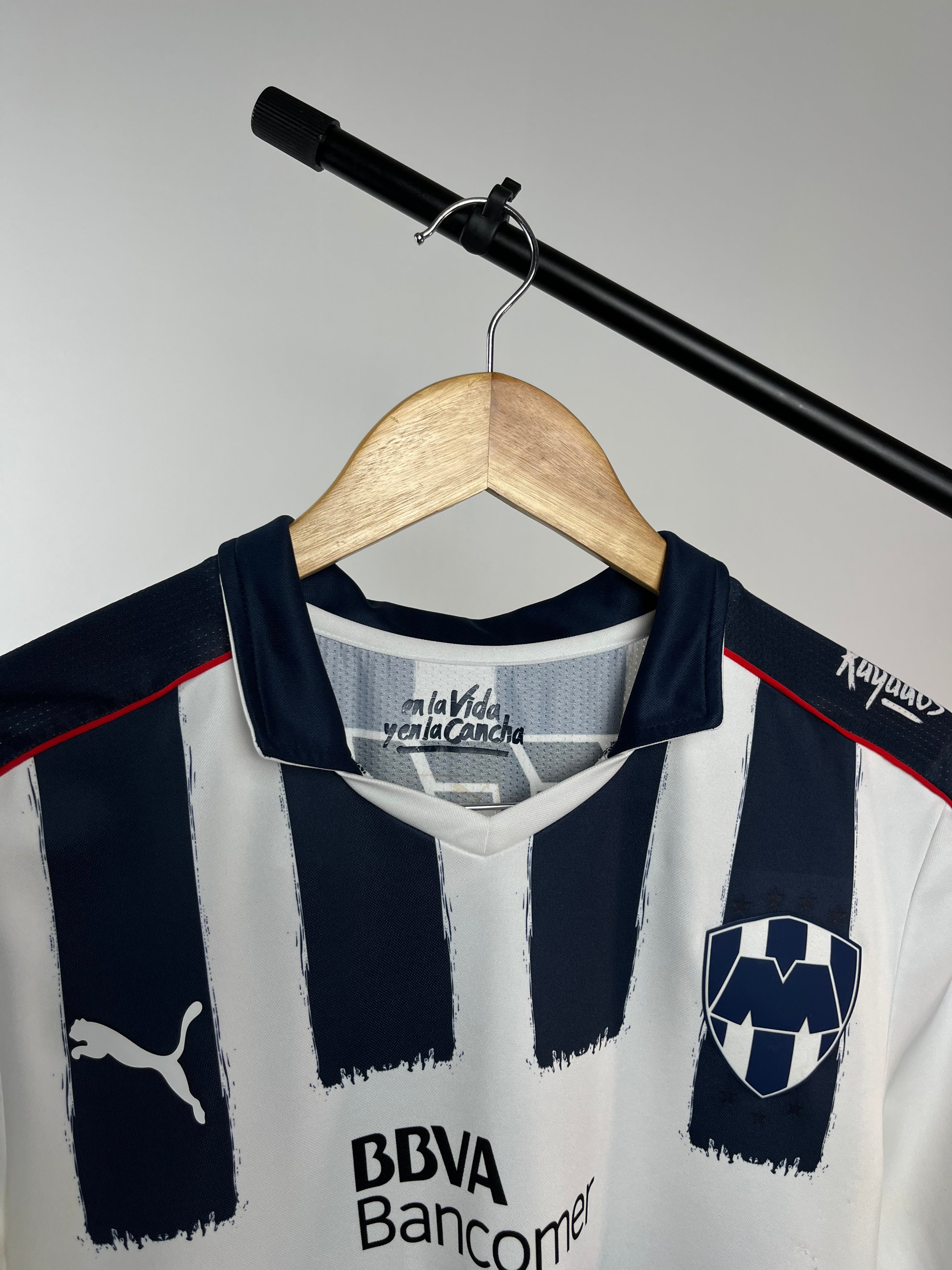 Jersey Usada en Partido de Iván Piris | Rayados 2016/17 Liga MX