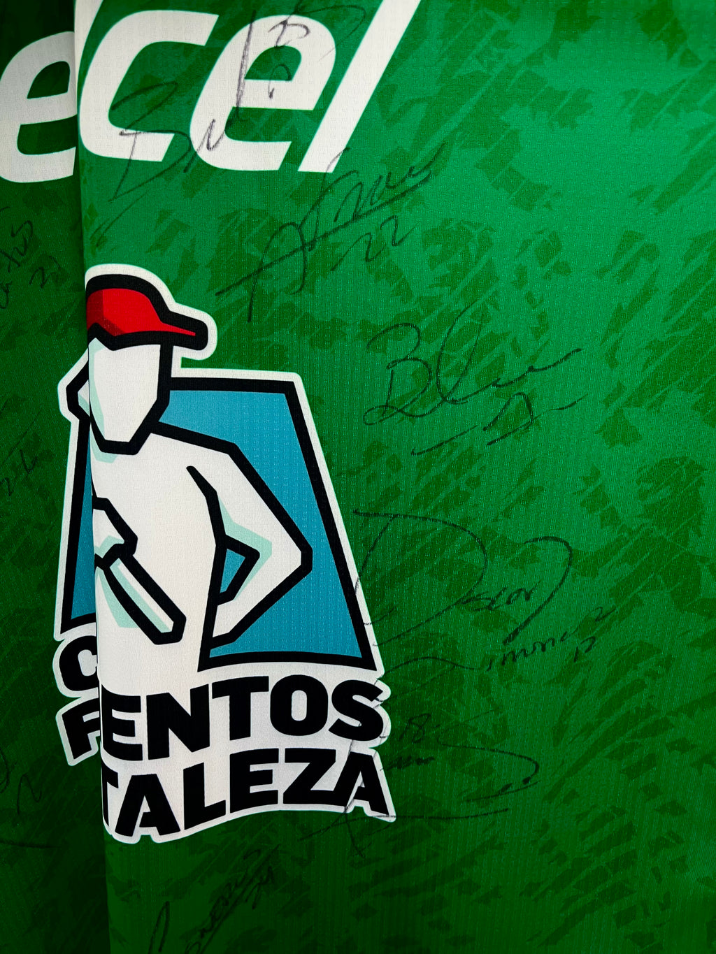 Firma de James Rodríguez y Plantel | Autógrafos del Club León 2024/25
