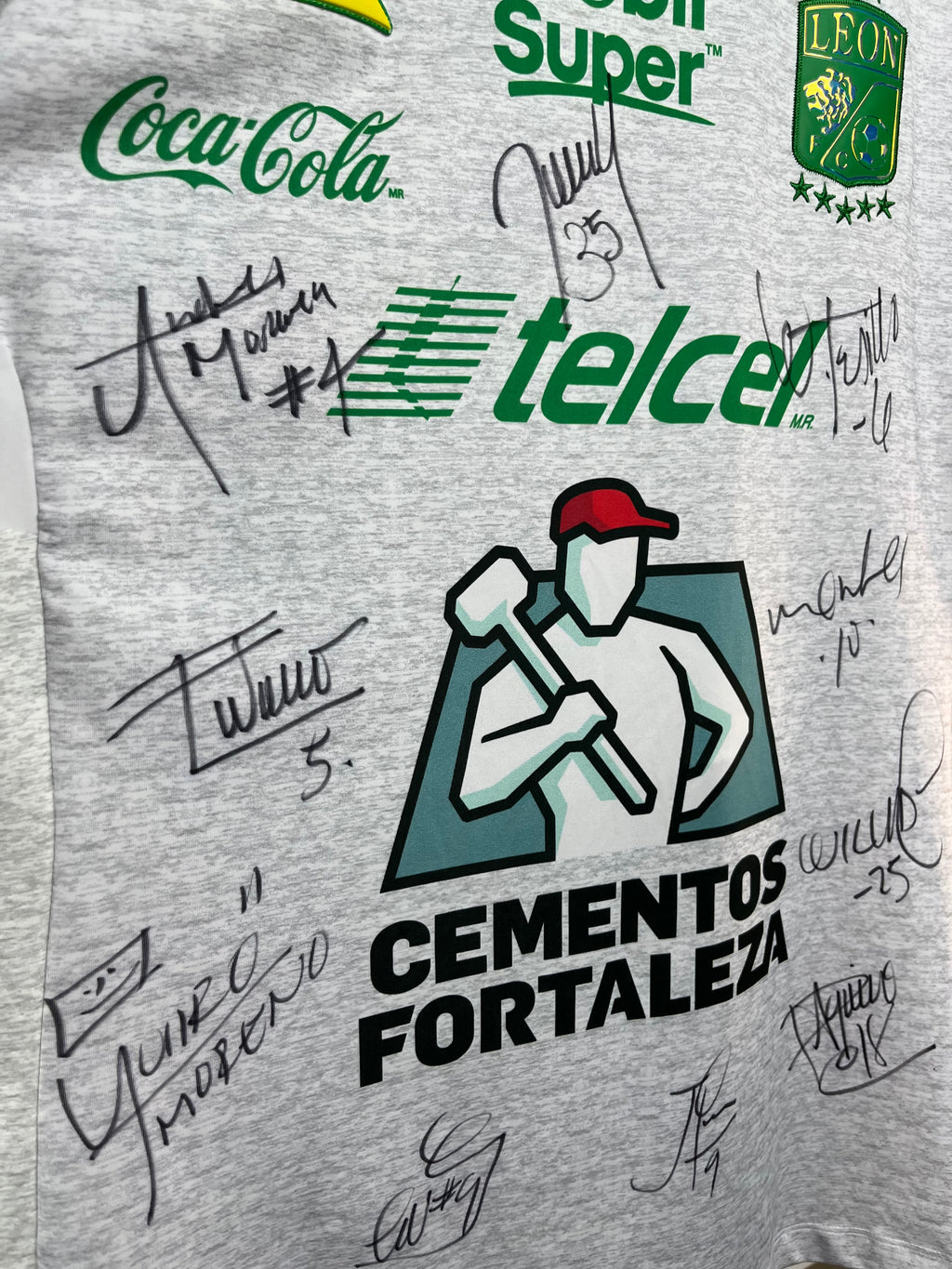 Autógrafos del Club León 2018/19 | Jersey Firmada por Todo el Equipo