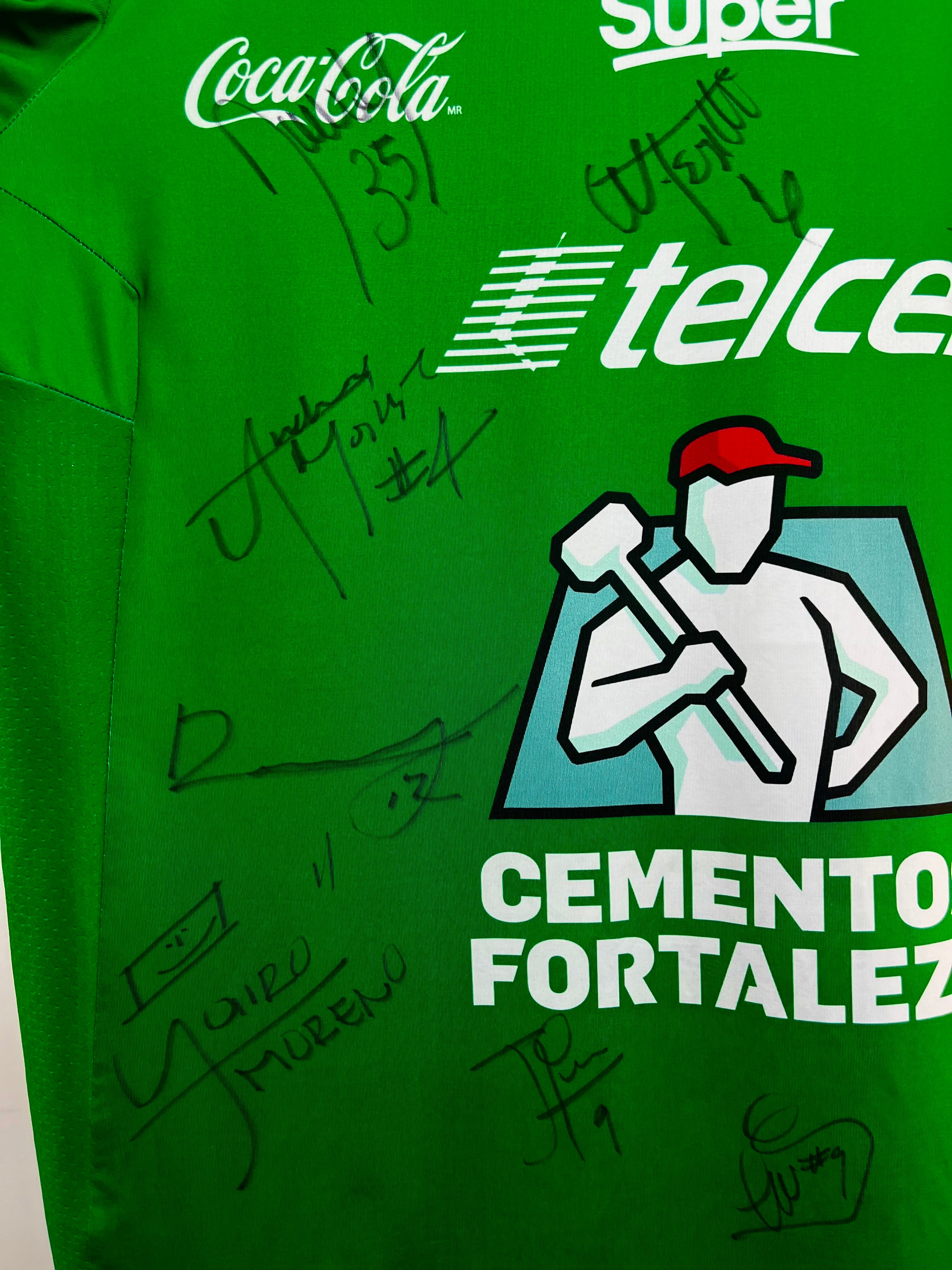Autógrafos del Club León 2018/19 | Jersey Firmada por Todo el Equipo